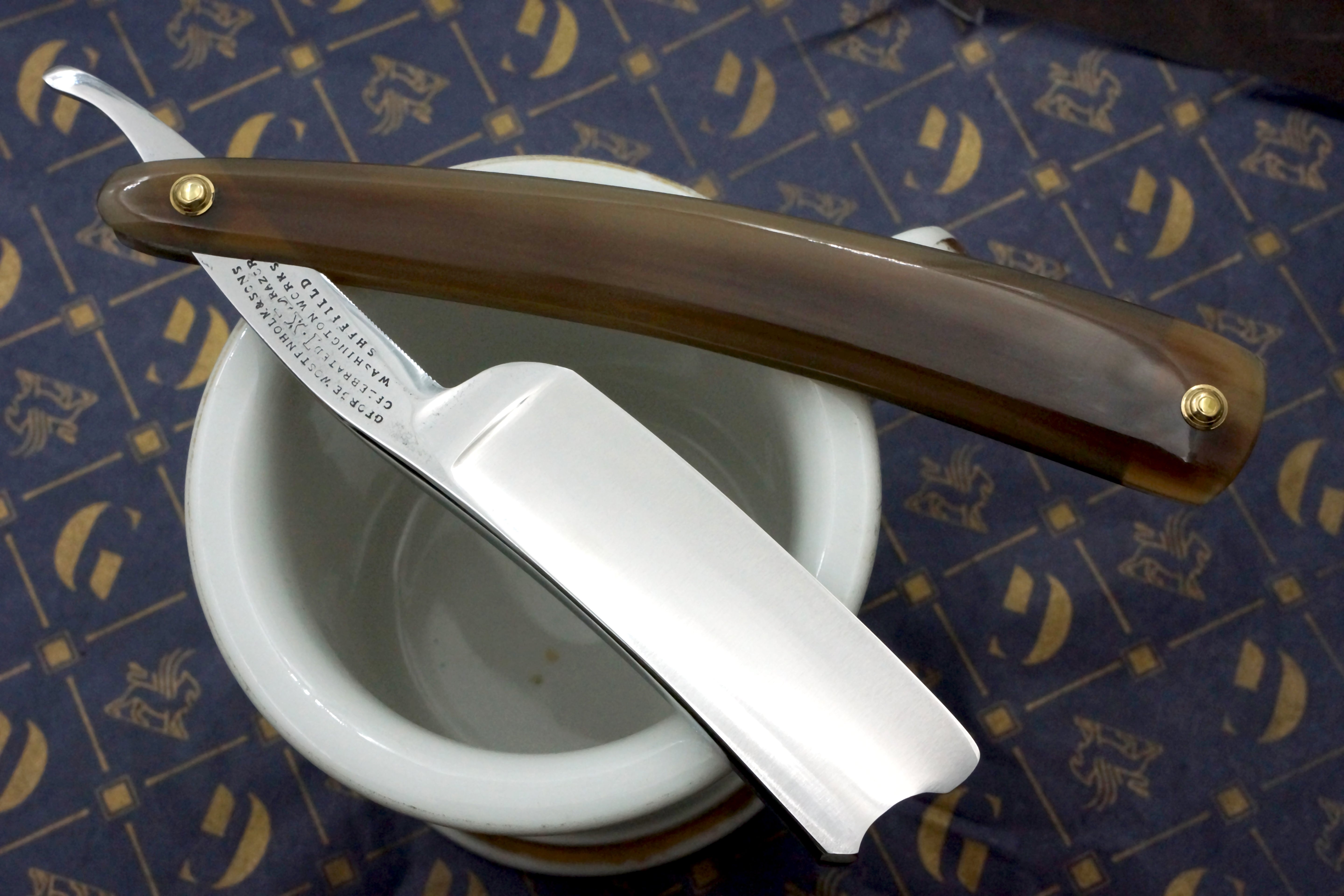 George Wostenholm & Sons 15/16 Blade with New Horn Scales - Fully Restored Sheffield Straight Razor - Shave Ready