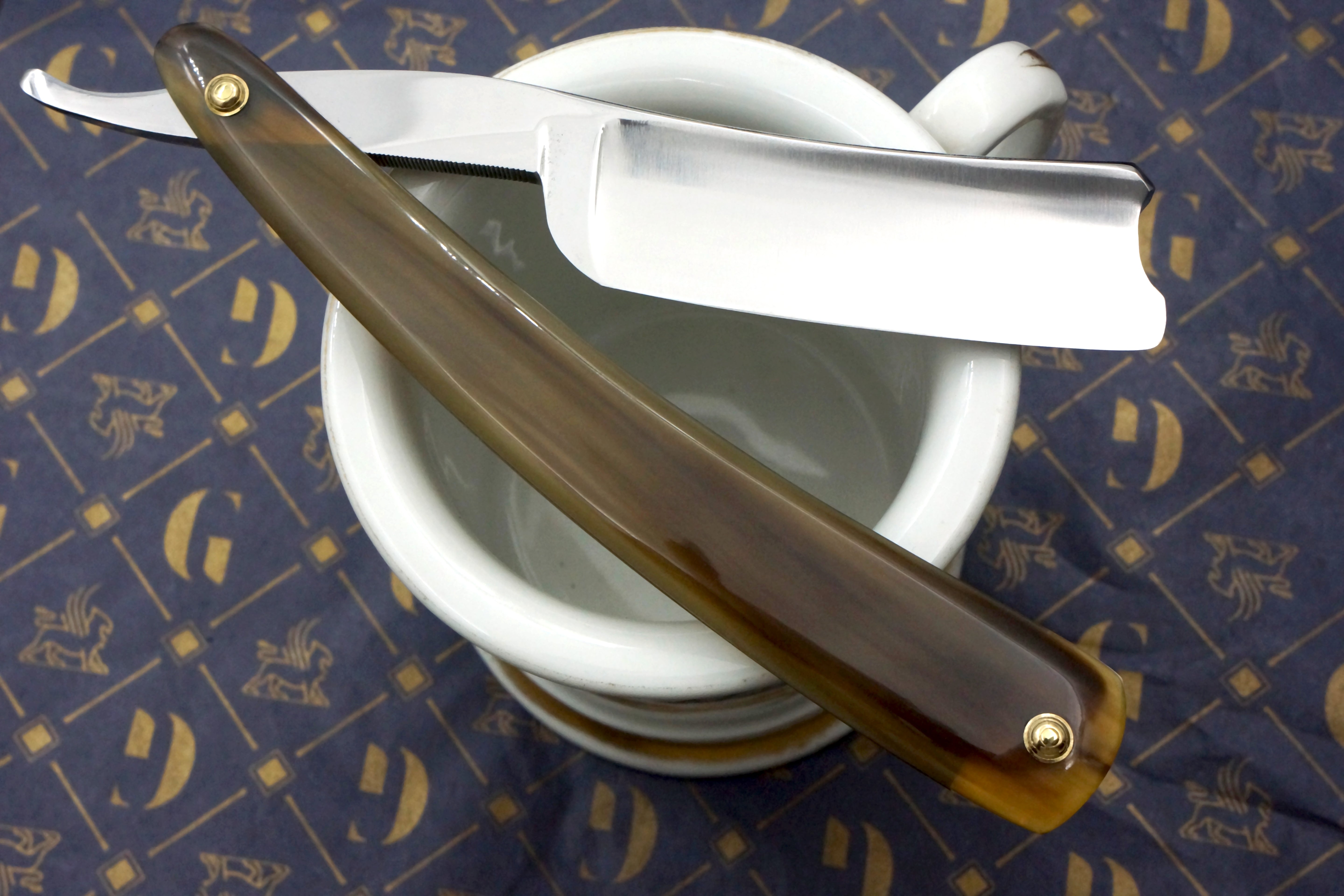 George Wostenholm & Sons 15/16 Blade with New Horn Scales - Fully Restored Sheffield Straight Razor - Shave Ready