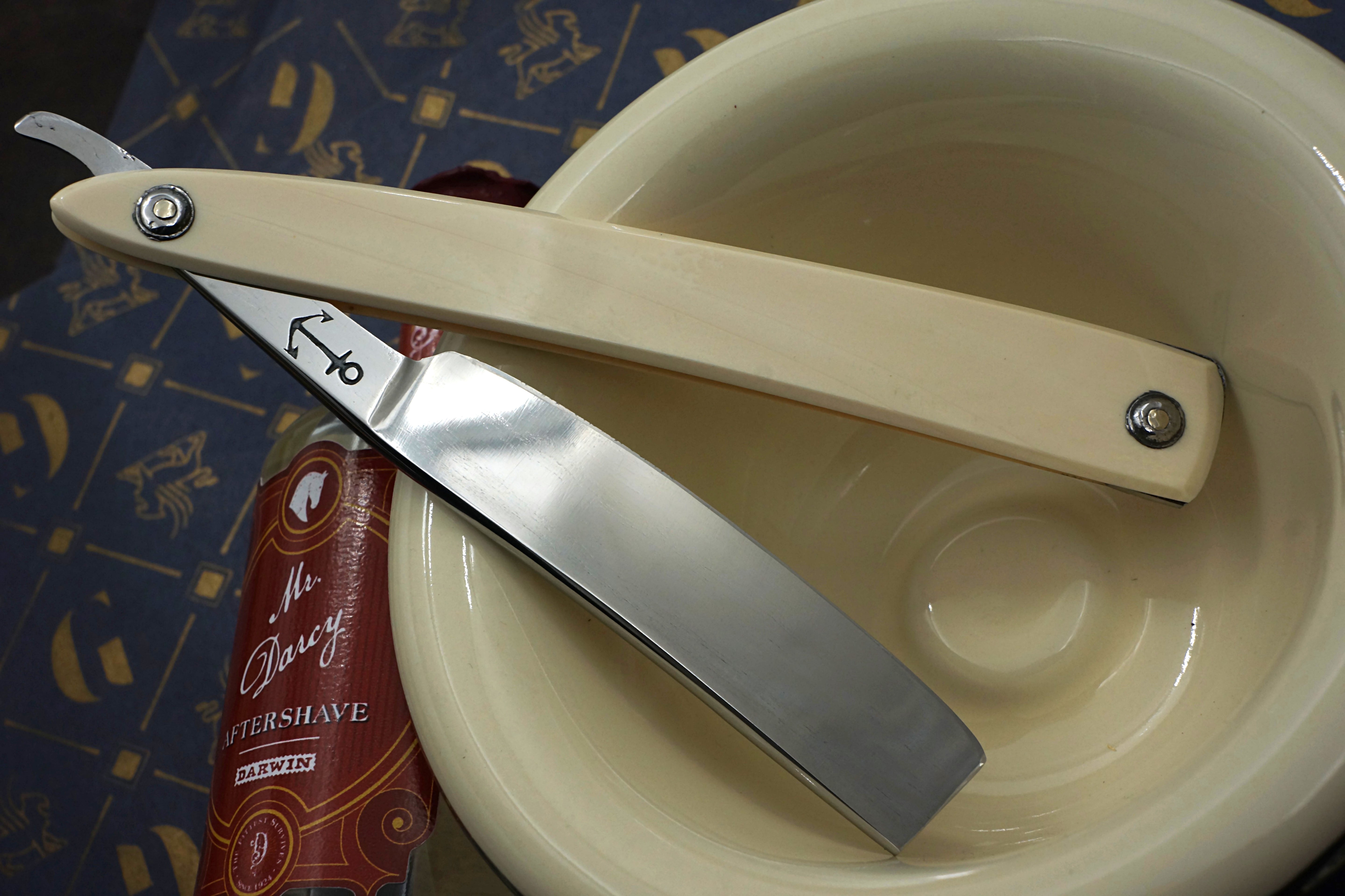 Wade & Butcher? Anchor 11/16 Near Wedge - Stuning & Rare Fully Restored Ivory Scaled Sheffield Straight Razor - Shave Ready