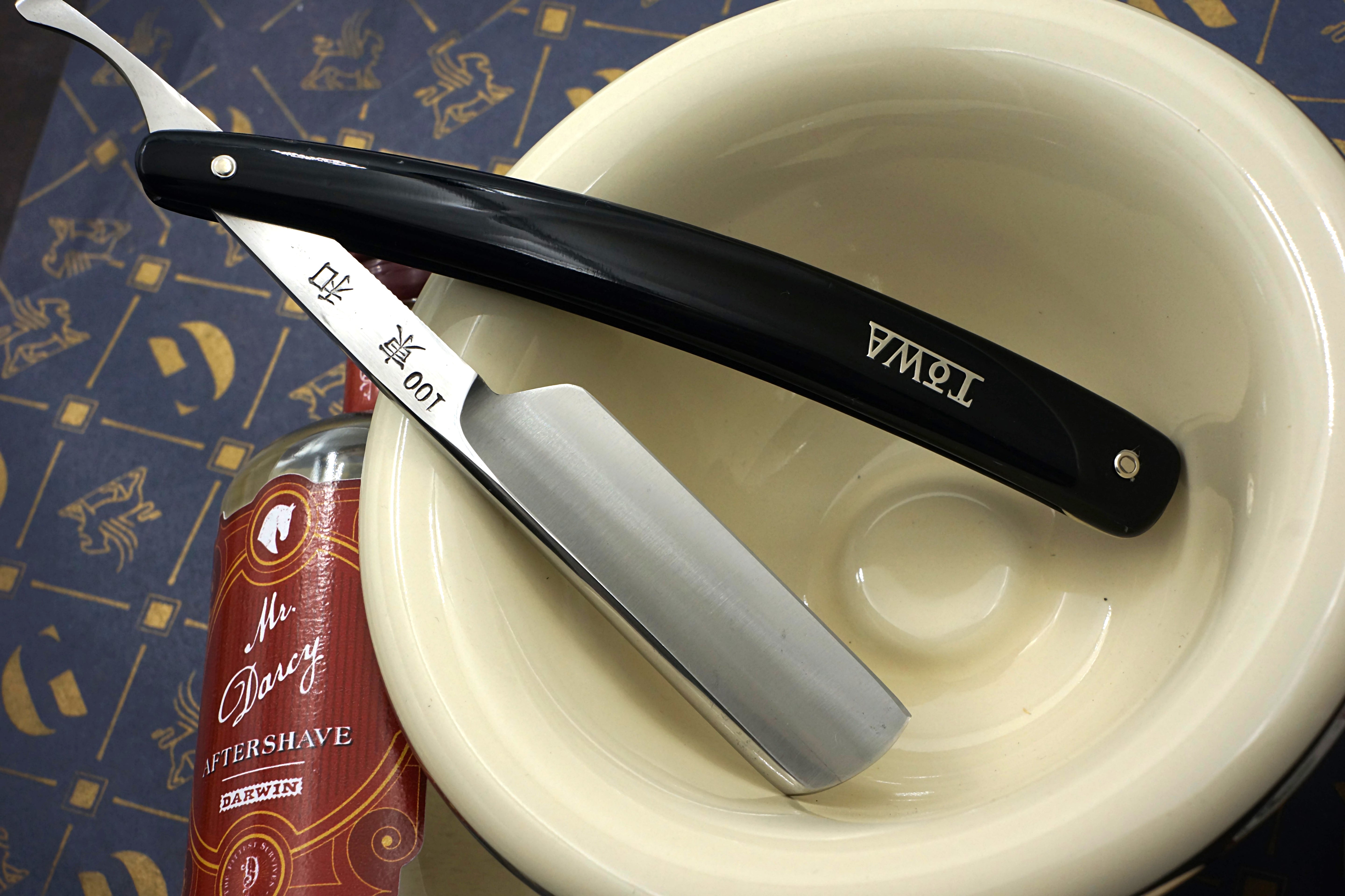 Towa 100 Excellent 11/16 Folding Kamisori - Vintage Japanese Straight Razor - Shave Ready