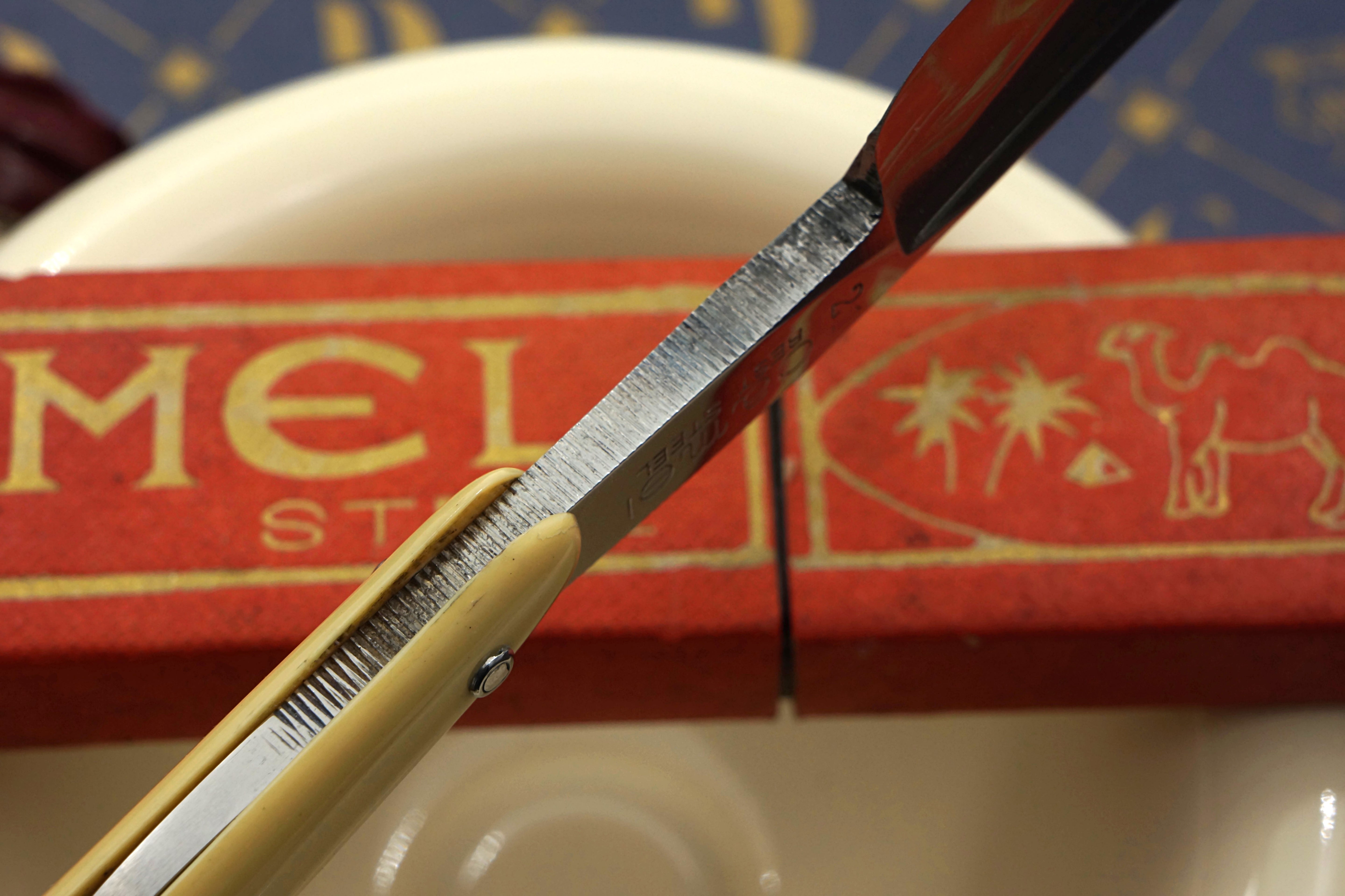 Gyokuhai TSC Full Hollow, hervorragend restauriert – 13/16 Klinge, wunderschöne Schuppen – Vintage japanisches Rasiermesser – rasierbereit 