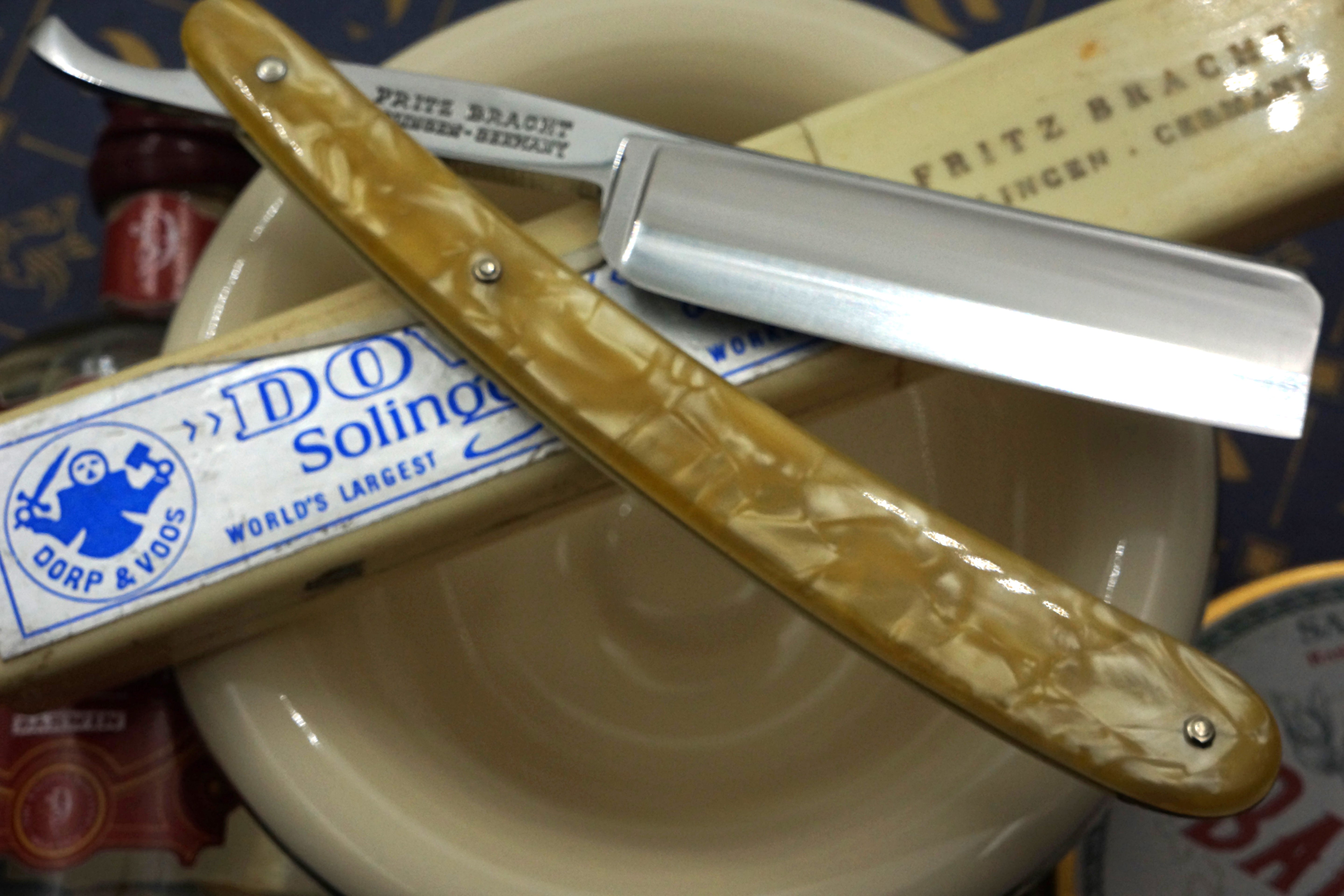 Fritz Bracht Dovo Inox No.40 13/16 Blade Cracked Ice Scales - Excellent++ Vintage Solingen Straight Razor - Shave Ready