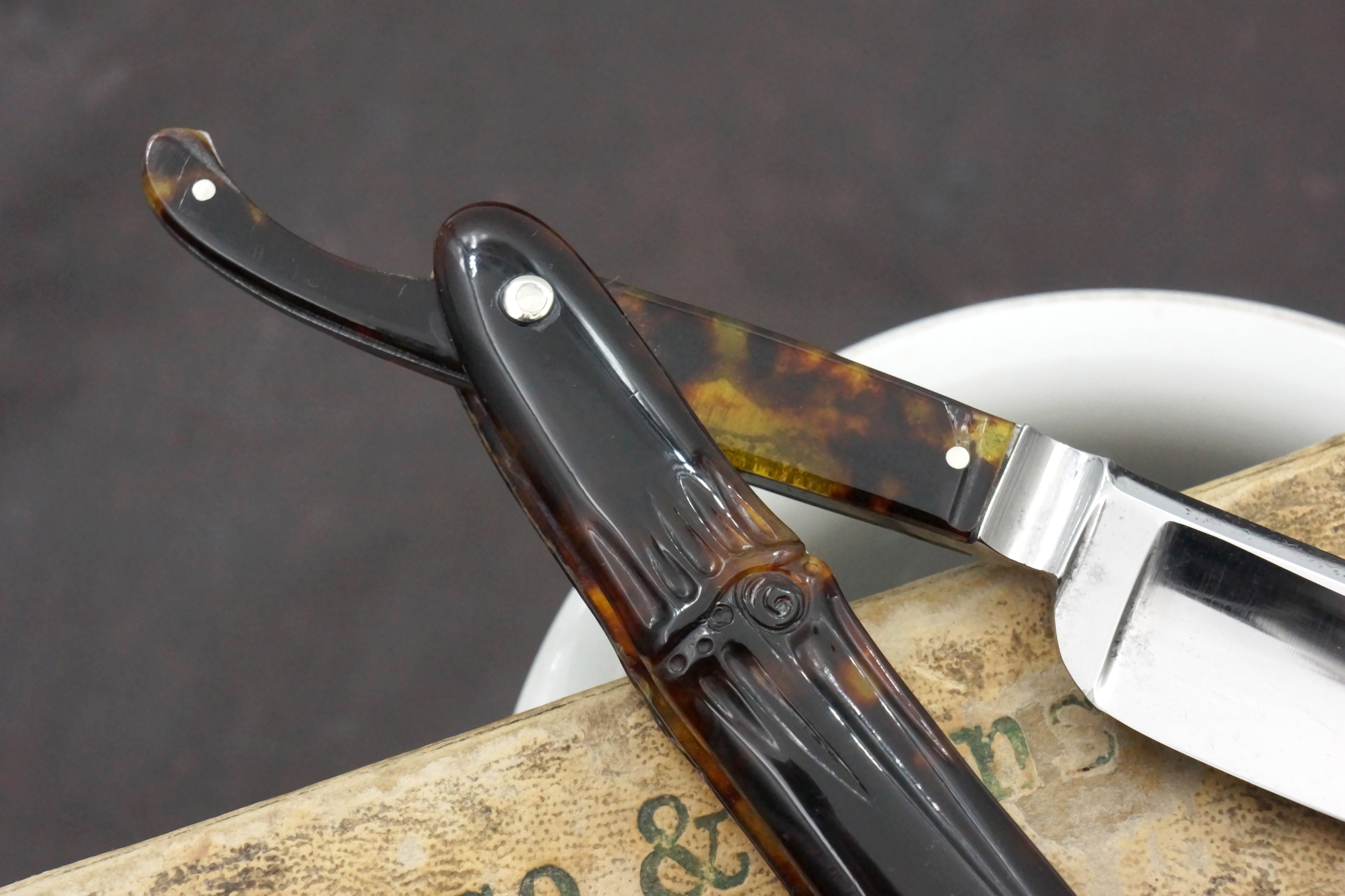 Case Bros. - 5/8 Fancy Clad Tang Scarce American Straight Razor - Shave Ready