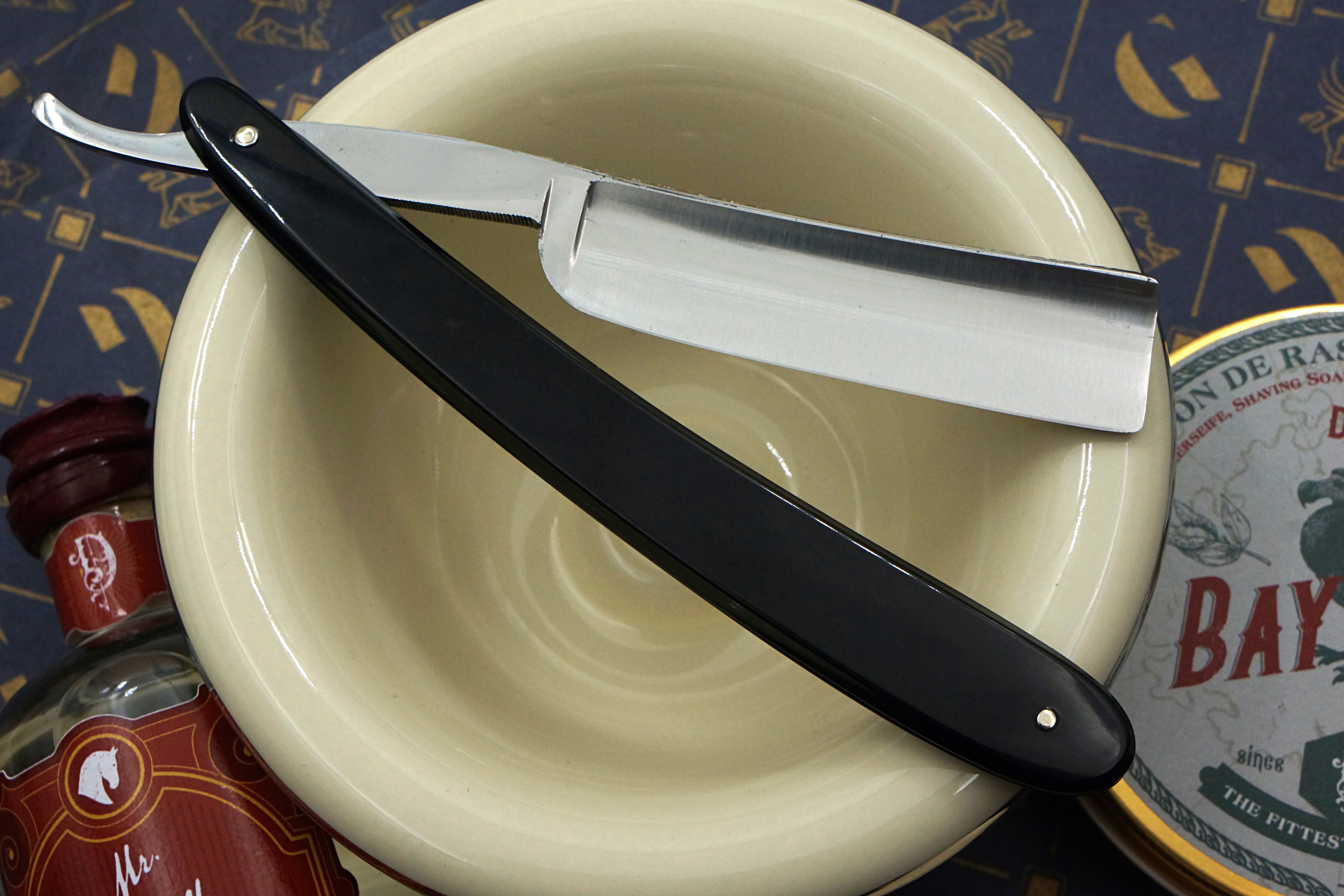 Henckels No. 72 Full Hollow Blade with Engraved Spine - Excellent+ Vintage Solingen Straight Razor - Shave Ready
