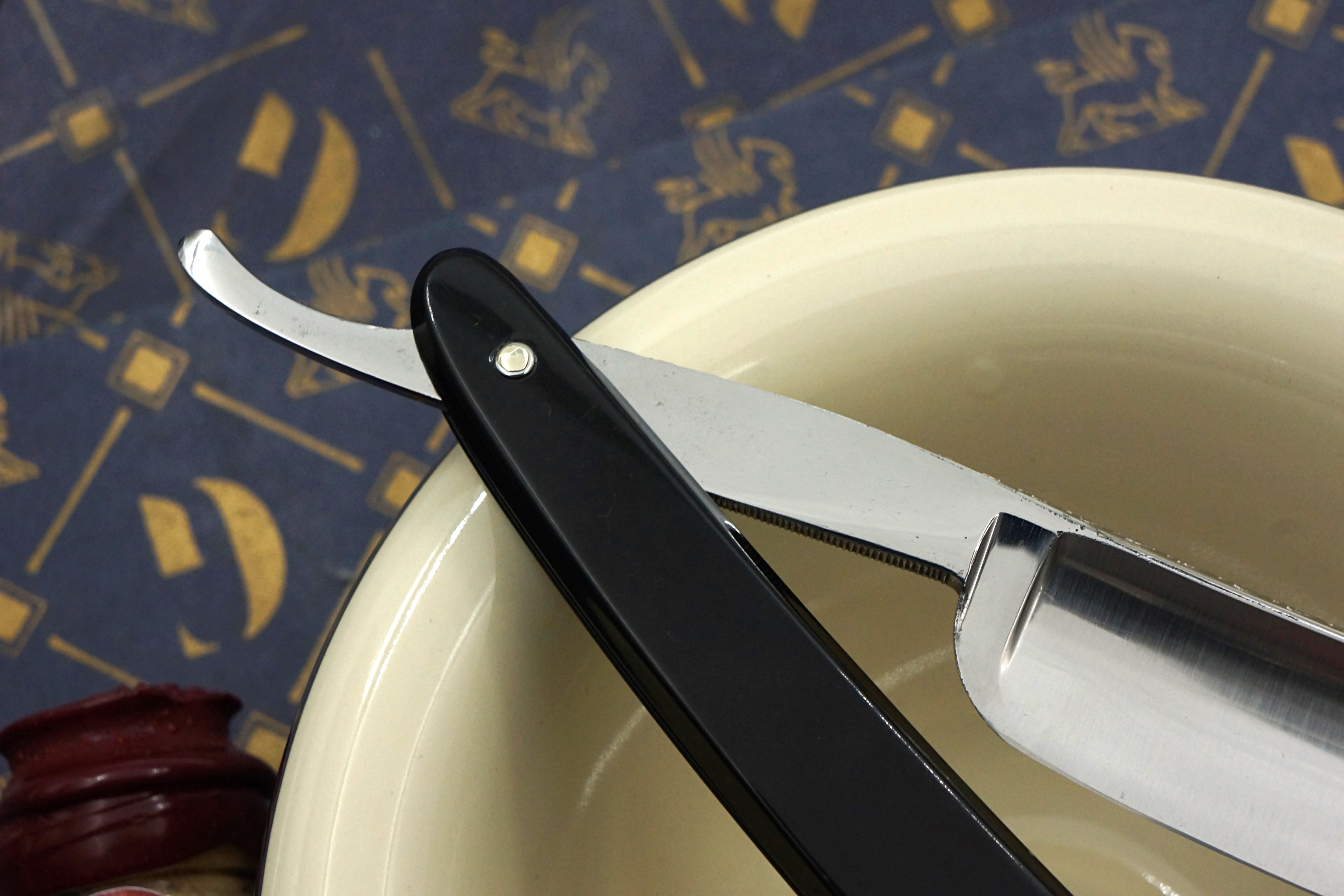 Henckels No. 72 Full Hollow Blade with Engraved Spine - Excellent+ Vintage Solingen Straight Razor - Shave Ready