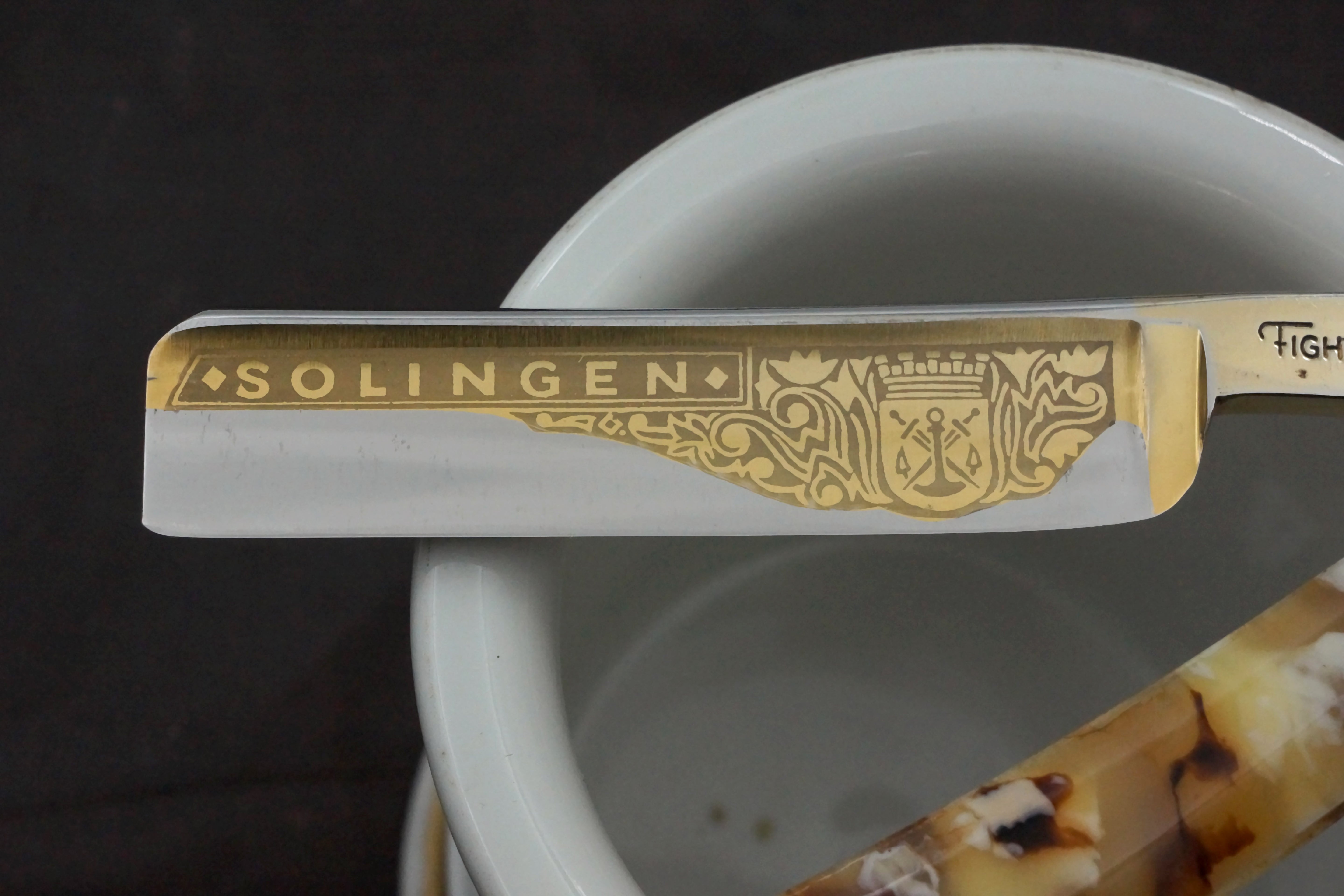 Frank Buster Fightin' Rooster - Excellent Fancy 11/16 Blade - Vintage Solingen Straight Razor - Shave Ready