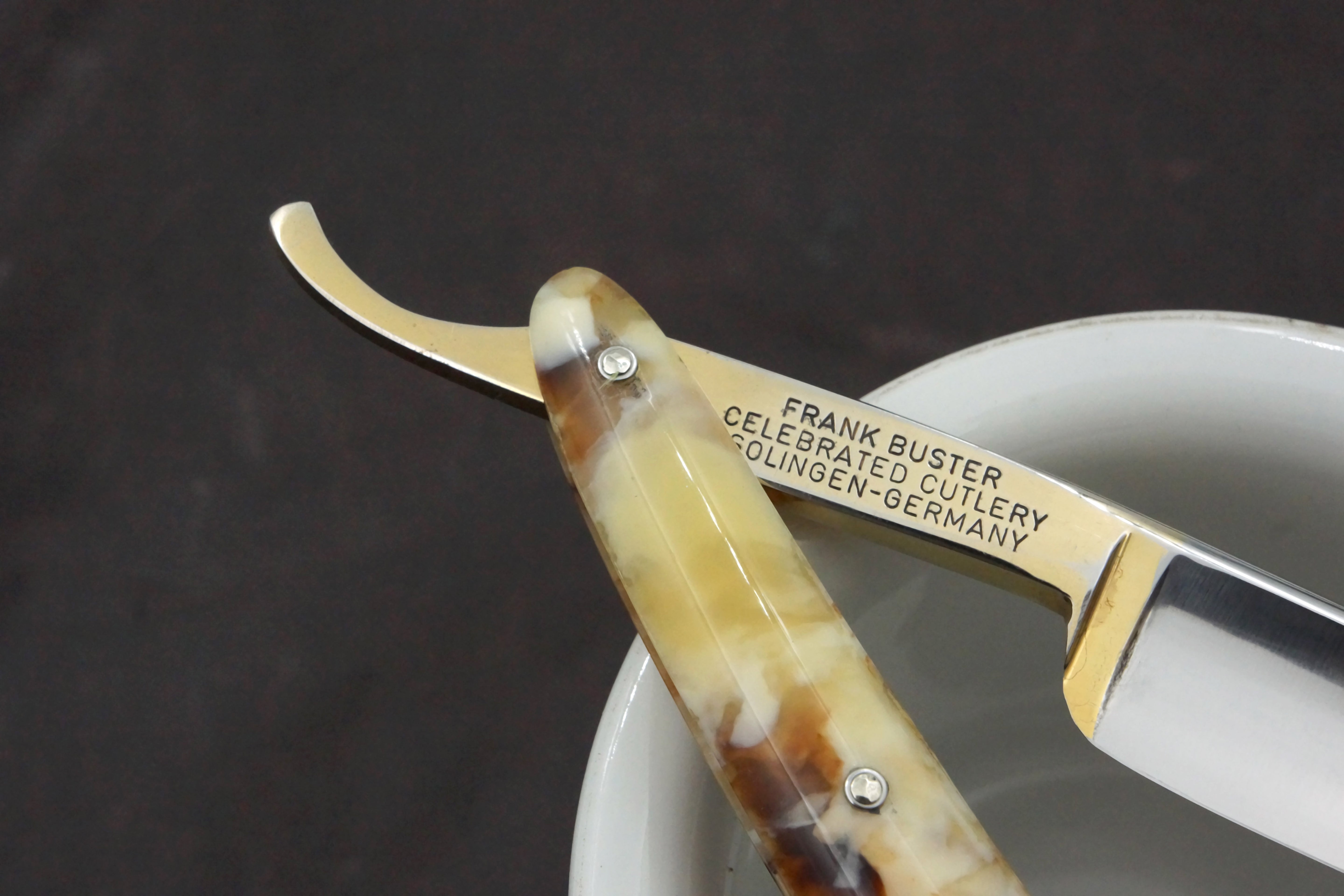 Frank Buster Fightin' Rooster - Excellent Fancy 11/16 Blade - Vintage Solingen Straight Razor - Shave Ready