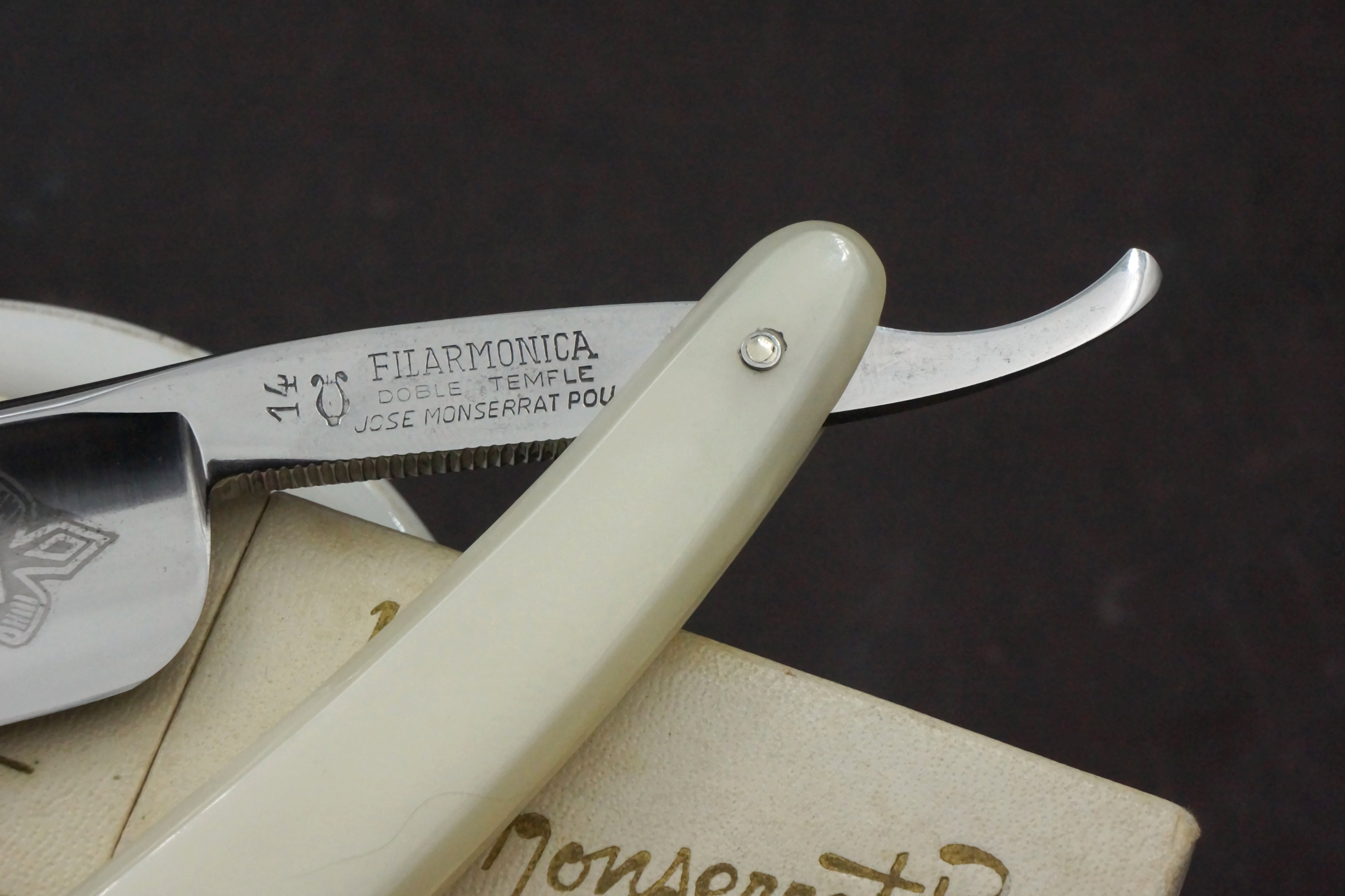 Filarmonica JMP Doble Temple No. 14 15/16" Full Hollow Blade - Excellent Vintage Spanish Straight Razor - Shave Ready