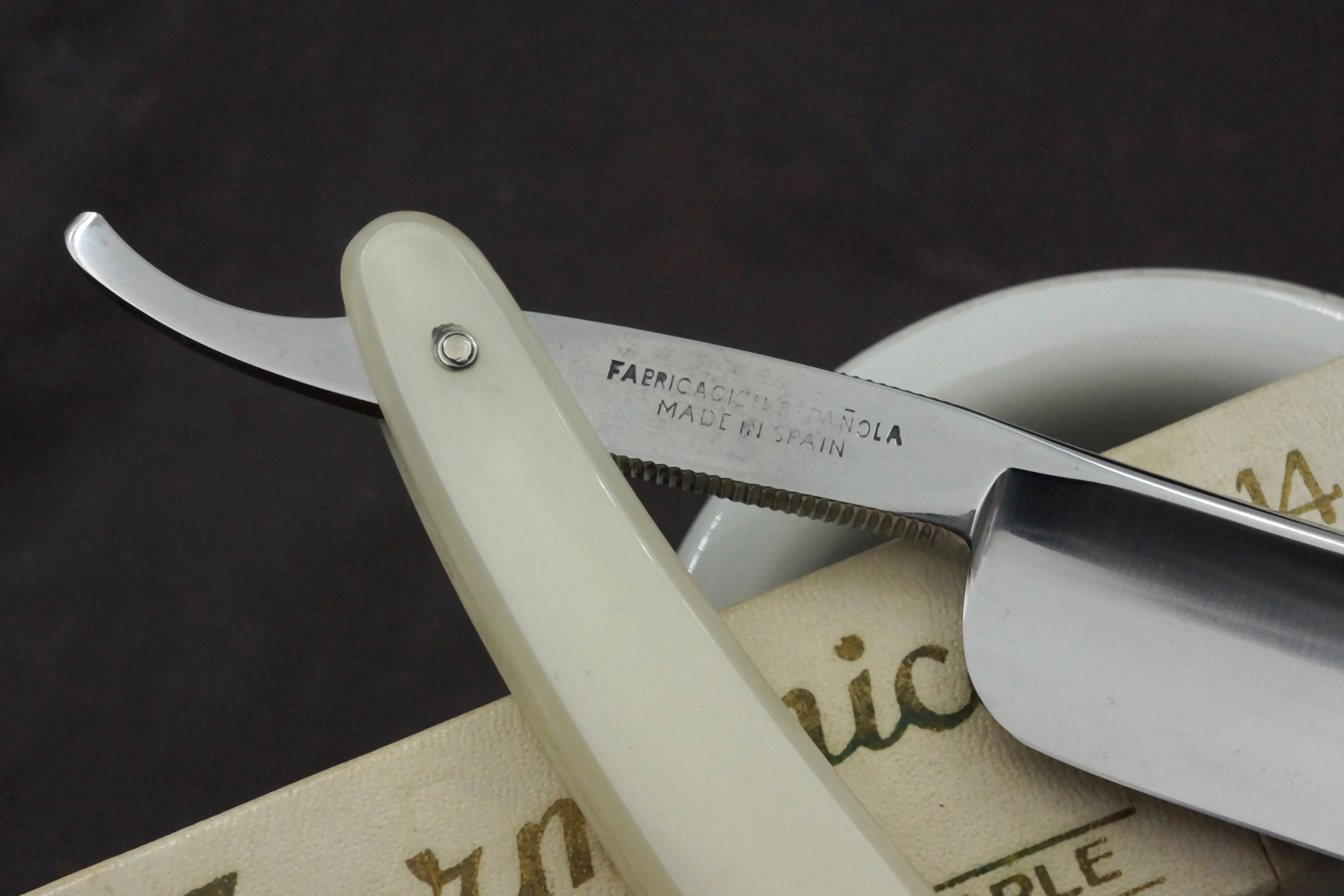 Filarmonica JMP Doble Temple No. 14 15/16" Full Hollow Blade - Excellent Vintage Spanish Straight Razor - Shave Ready