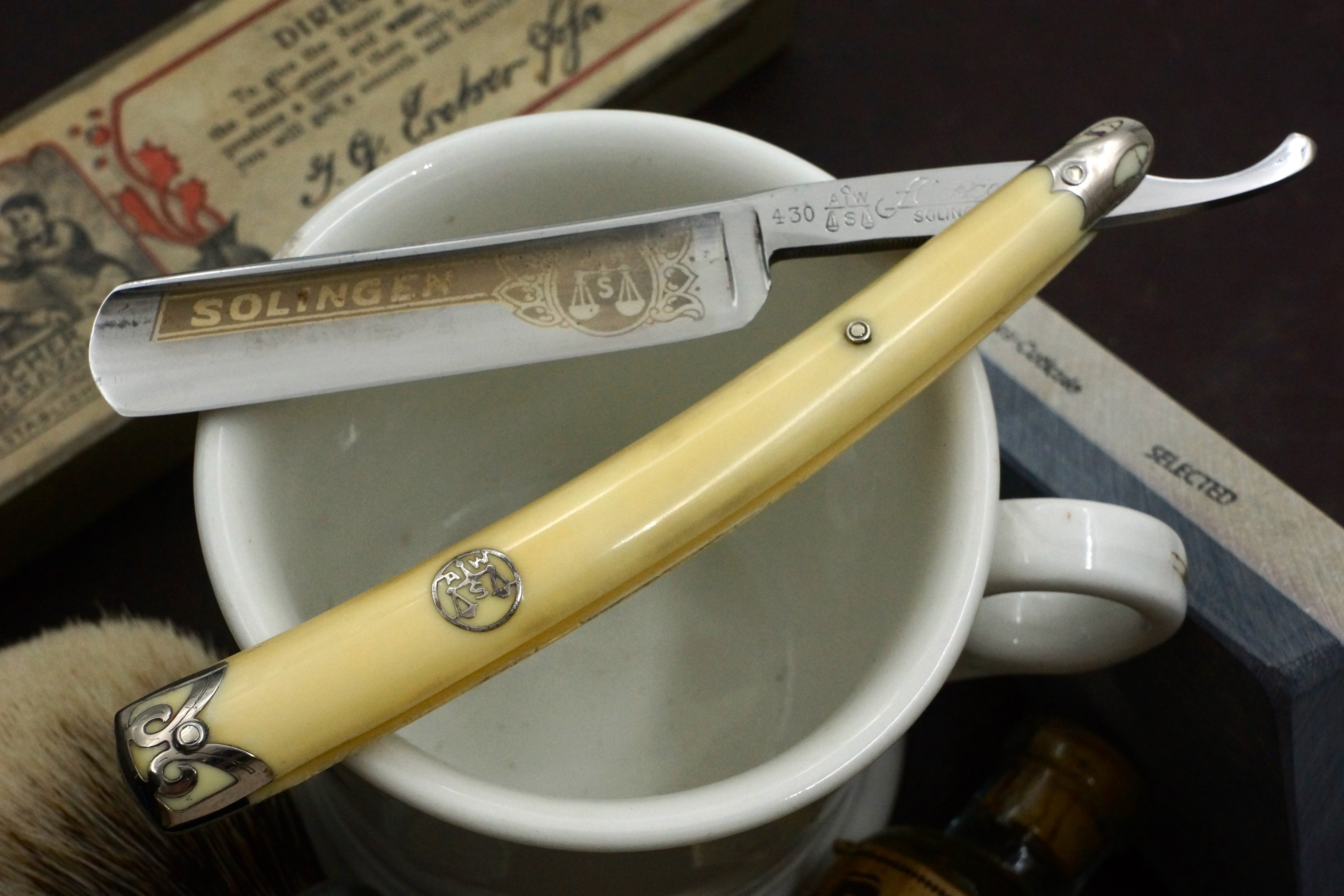 Alcoso 430- 13/16 Excellent Full Hollow - Fancy Restored Solingen Straight Razor - Shave Ready