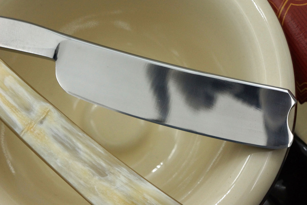 Frederick Reynolds 6/8 Near Wedge Etched Blade with New Horn Scales - Fully Restored Sheffield Straight Razor - Shave Ready