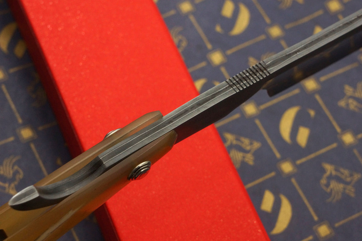 Griffith 15/16 Blue Steel & Stainless San Mai Quarter Hollow - Horn Scales Artisan Straight Razor