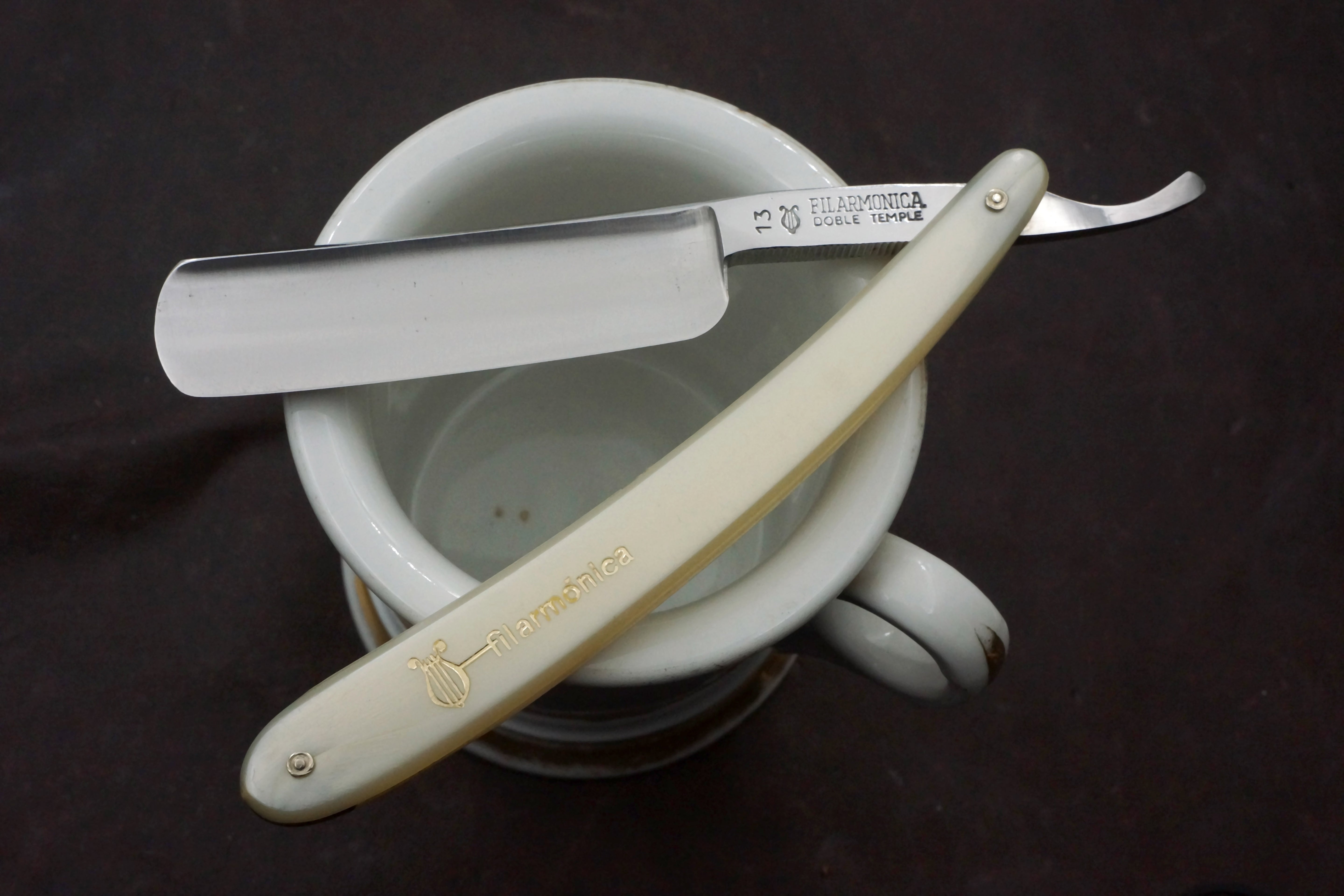 Filarmonica No. 13 13/16 Full Hollow Blade - Near Pristine Vintage Spanish Straight Razor - Shave Ready