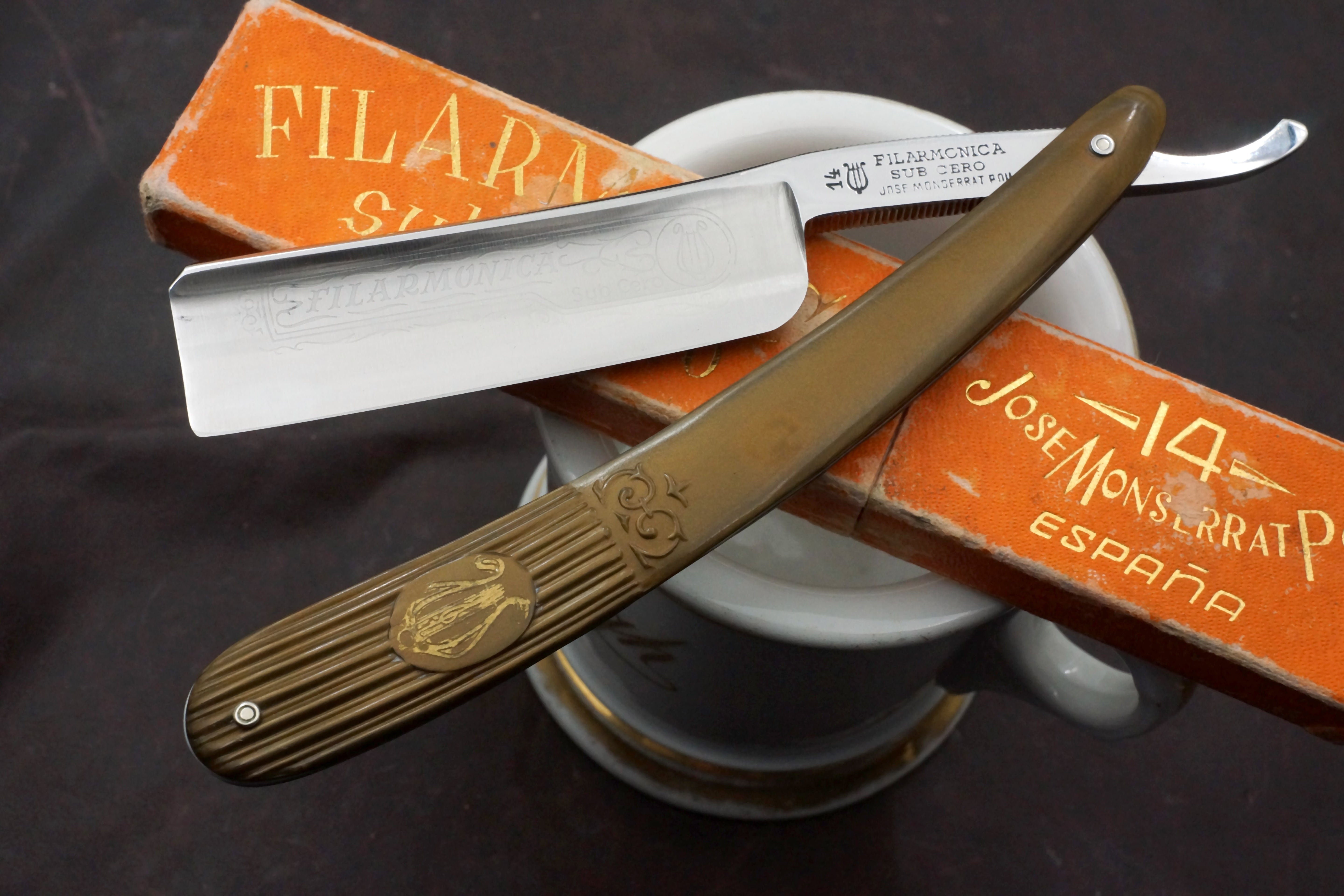 Filarmonica JMP No. 14 Sub Cero 15/16 Full Hollow Blade - Excellent Restored Vintage Spanish Straight Razor - Shave Ready