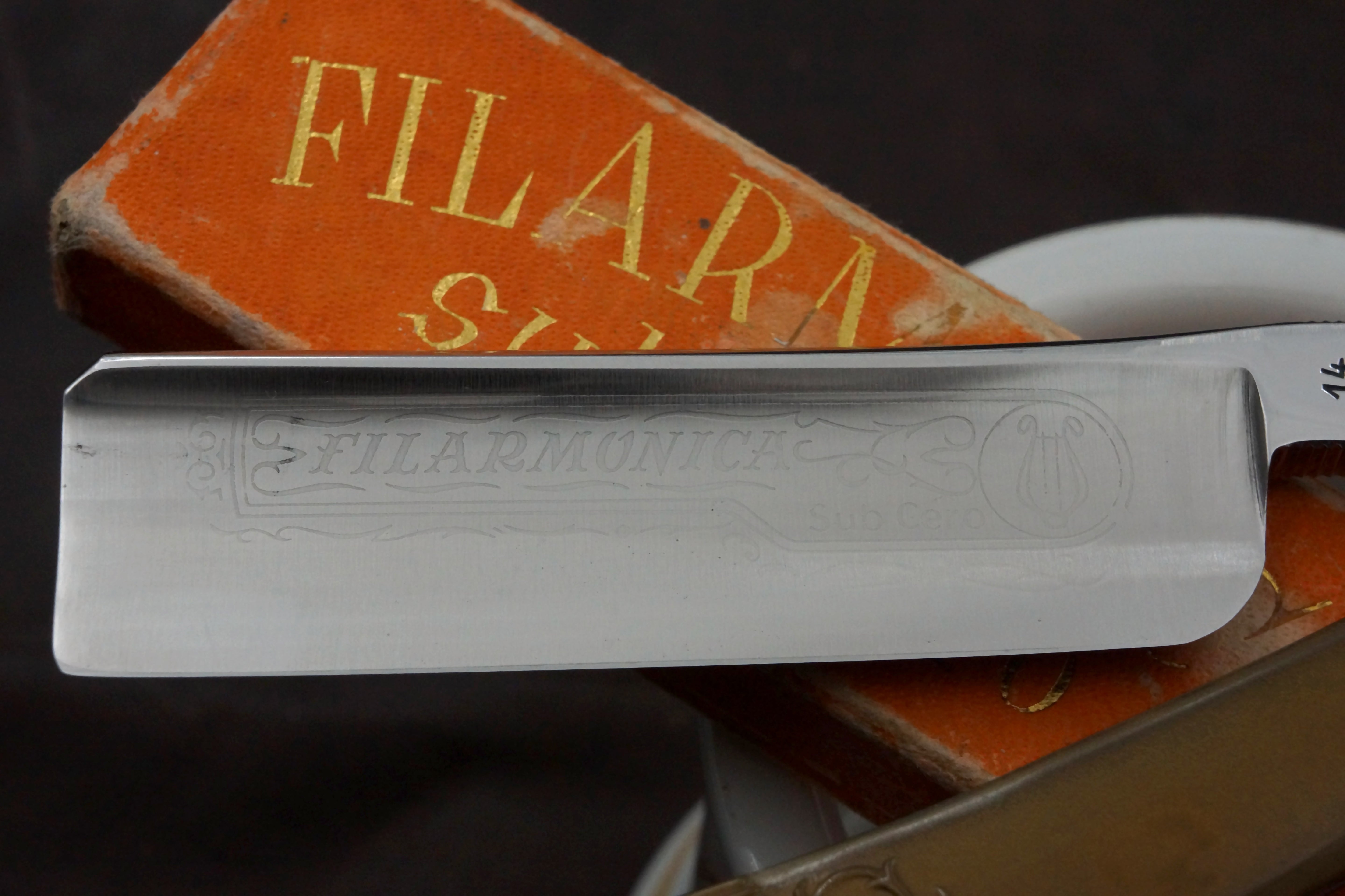 Filarmonica JMP No. 14 Sub Cero 15/16 Full Hollow Blade - Excellent Restored Vintage Spanish Straight Razor - Shave Ready
