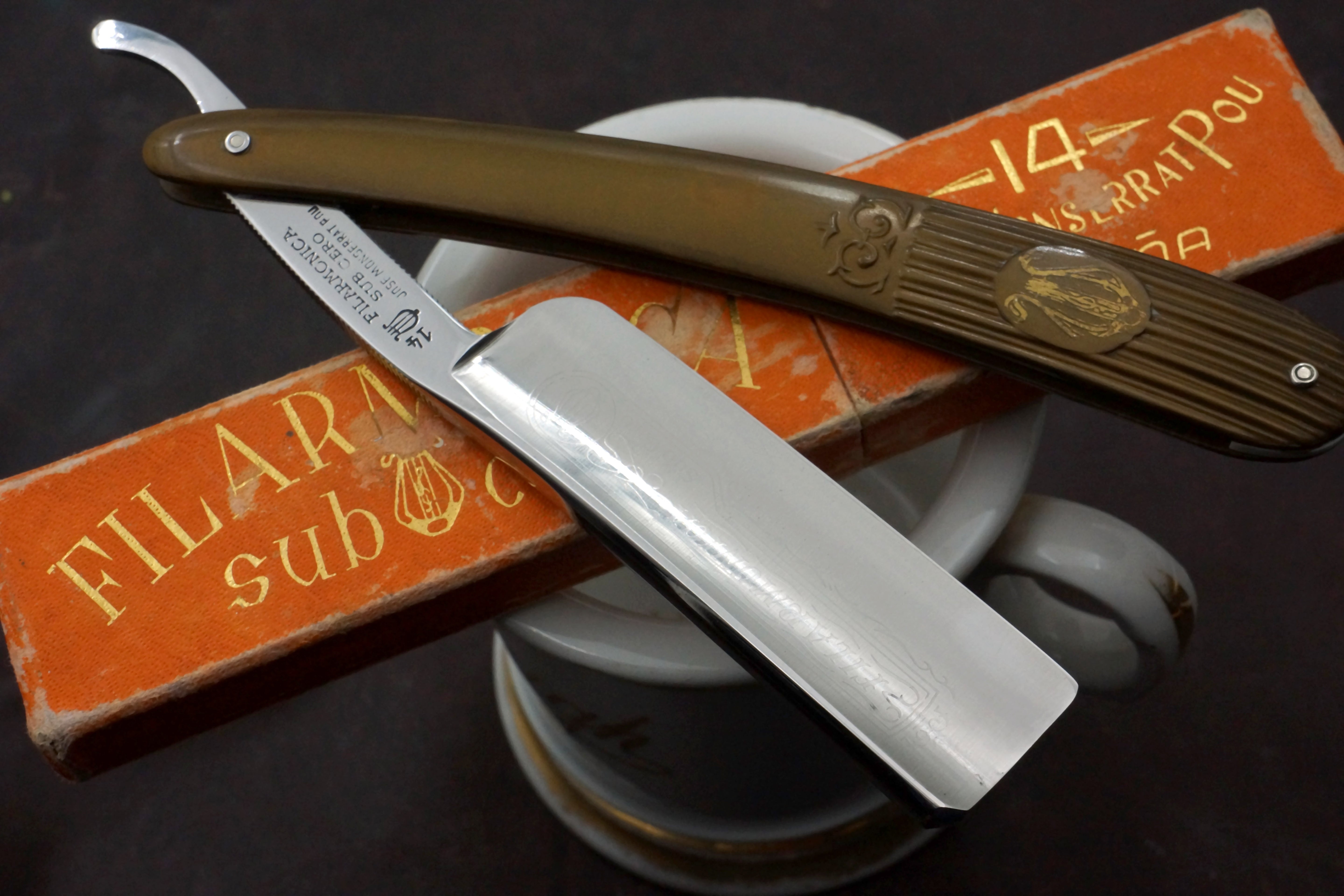 Filarmonica JMP No. 14 Sub Cero 15/16 Full Hollow Blade - Excellent Restored Vintage Spanish Straight Razor - Shave Ready