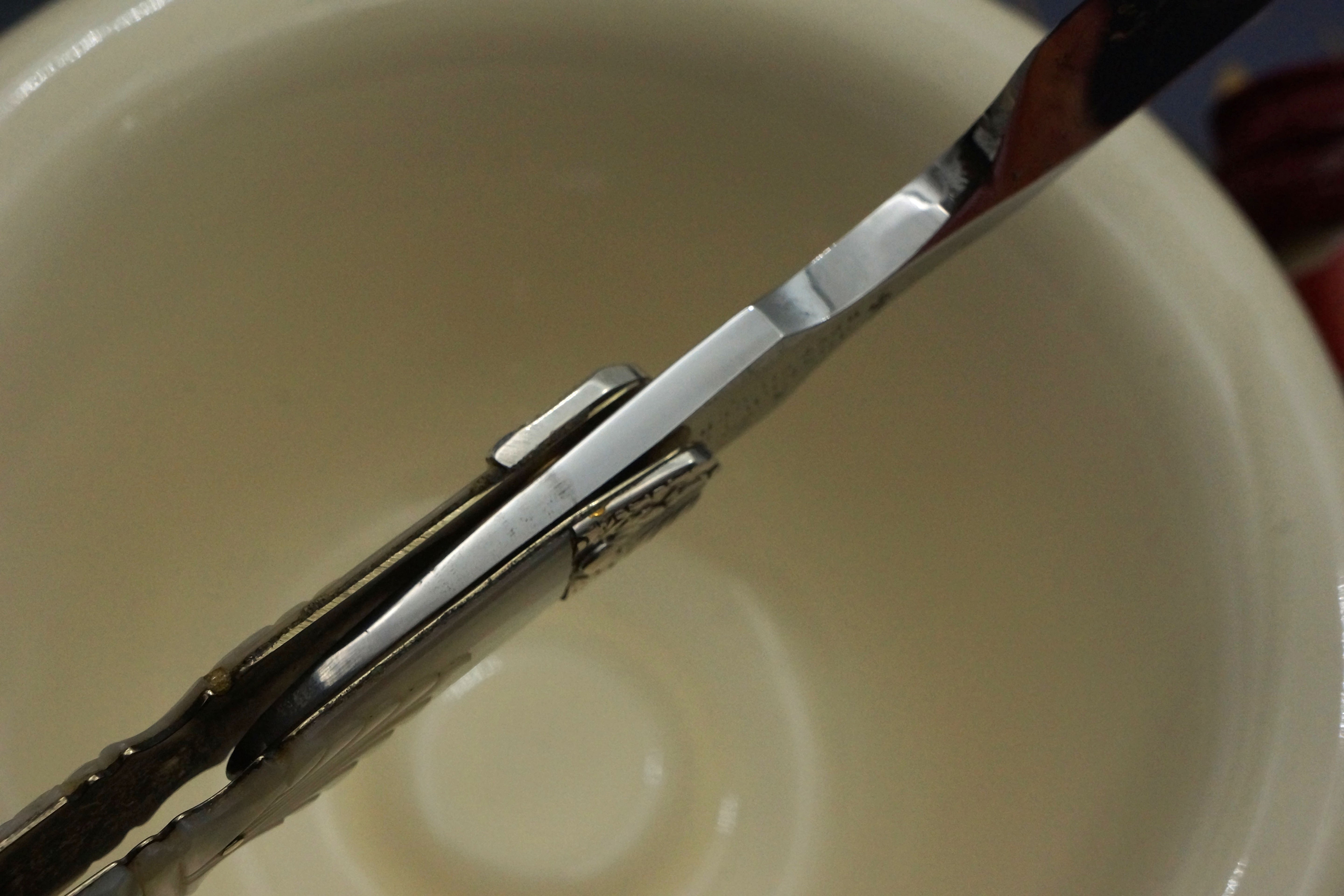 Joseph Elliot "Layton & Co." 13/16 - Deep Etch Fully Restored Mother of Pearl Scaled Sheffield Straight Razor - Shave Ready