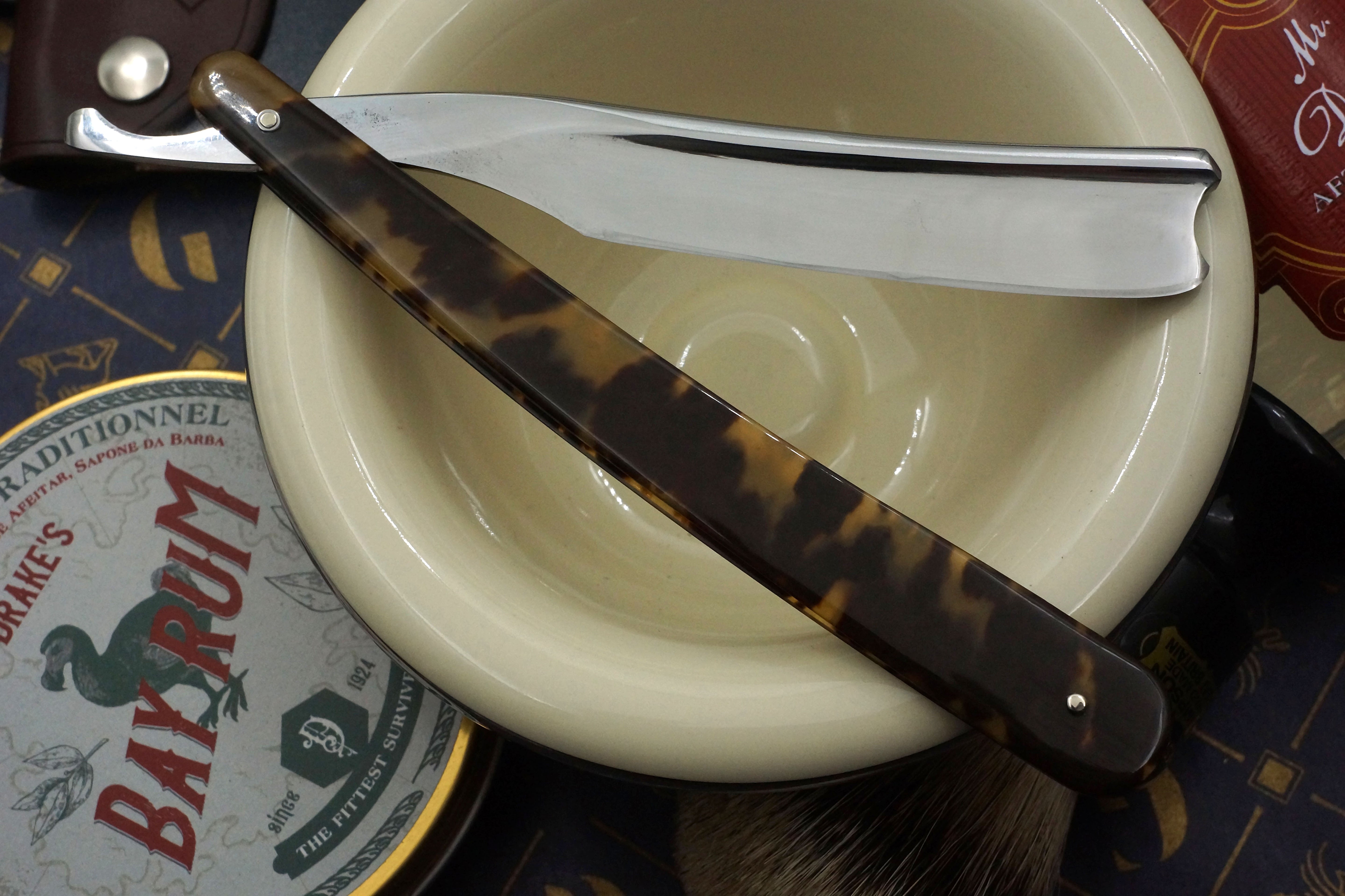 Joseph Elliot - Rare Private Label Etch Tortoiseshell Scaled Early 1800s - 6/8 Restored Sheffield Straight Razor - Shave Ready