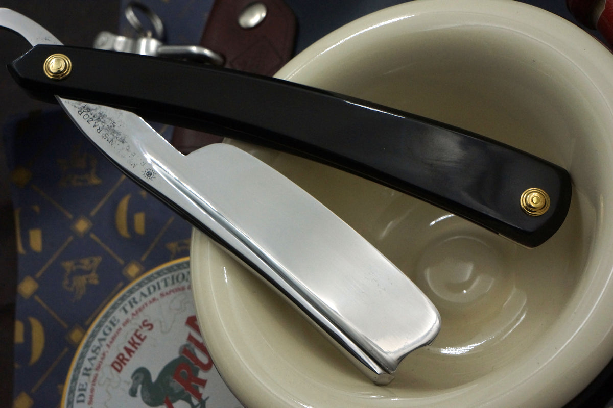 Wade &amp; Butcher „Für den Gebrauch beim Friseur“, 1 Zoll breite Klinge – Uncommon Rattler, vollständig restauriertes Rasiermesser mit Sonderanfertigungen – bereit zur Rasur