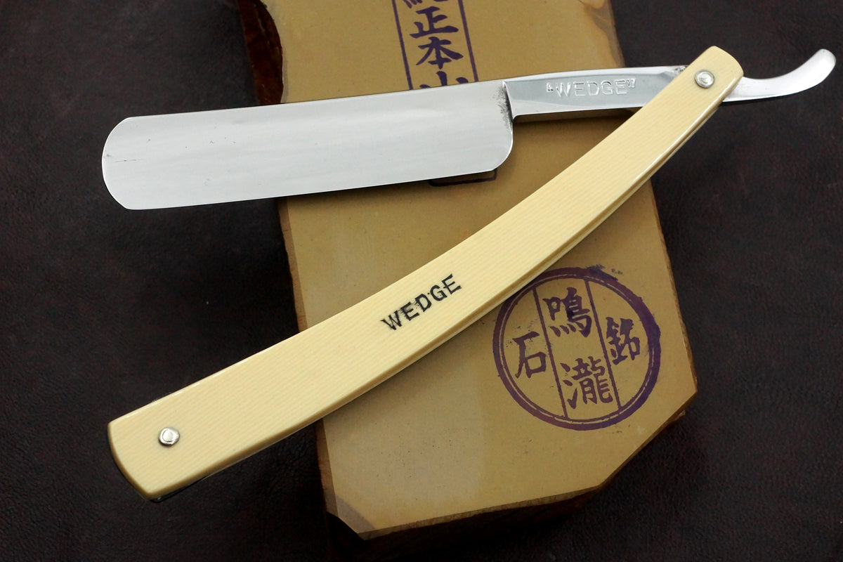 Rasoir droit américain Kinfolks Blue Steel Special Full Hollow - Presque impeccable 11/16 - Prêt à raser 
