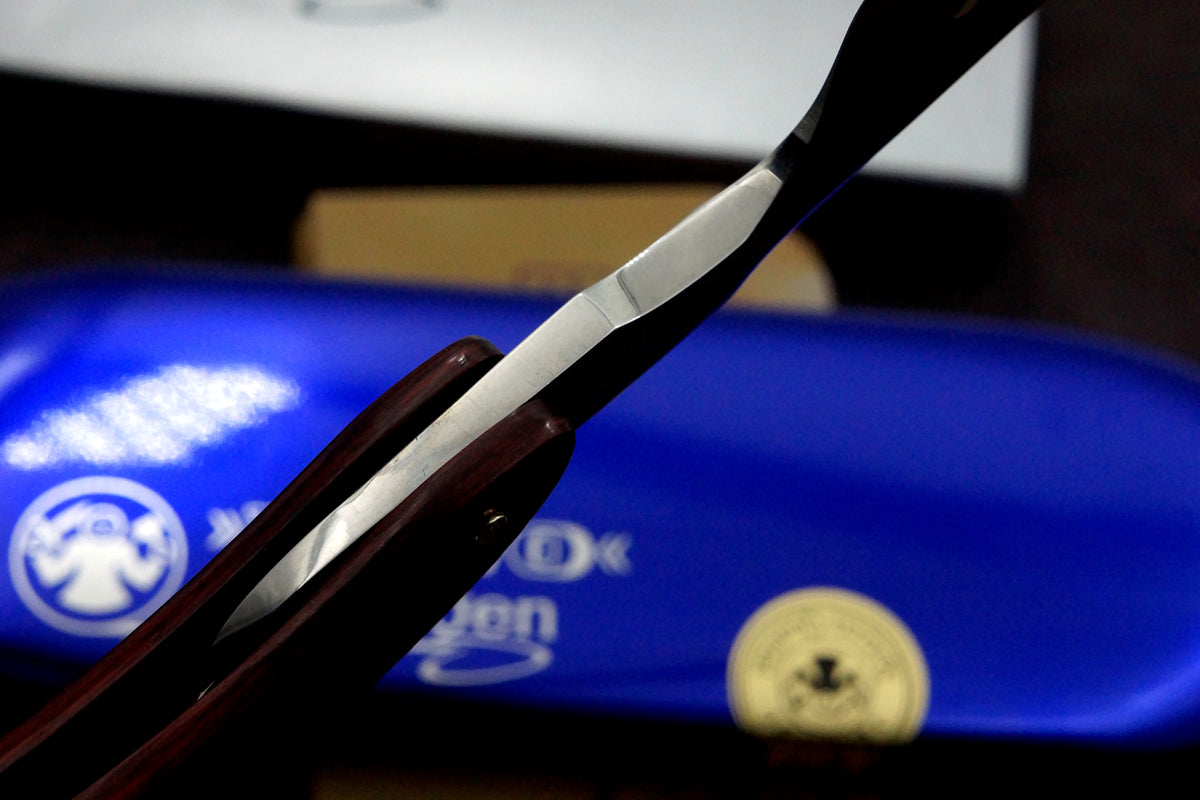 Dovo "La Forme" -  Mint Preowned Fancy 13/16 Full Hollow Blade - Solingen Straight Razor - Shave Ready