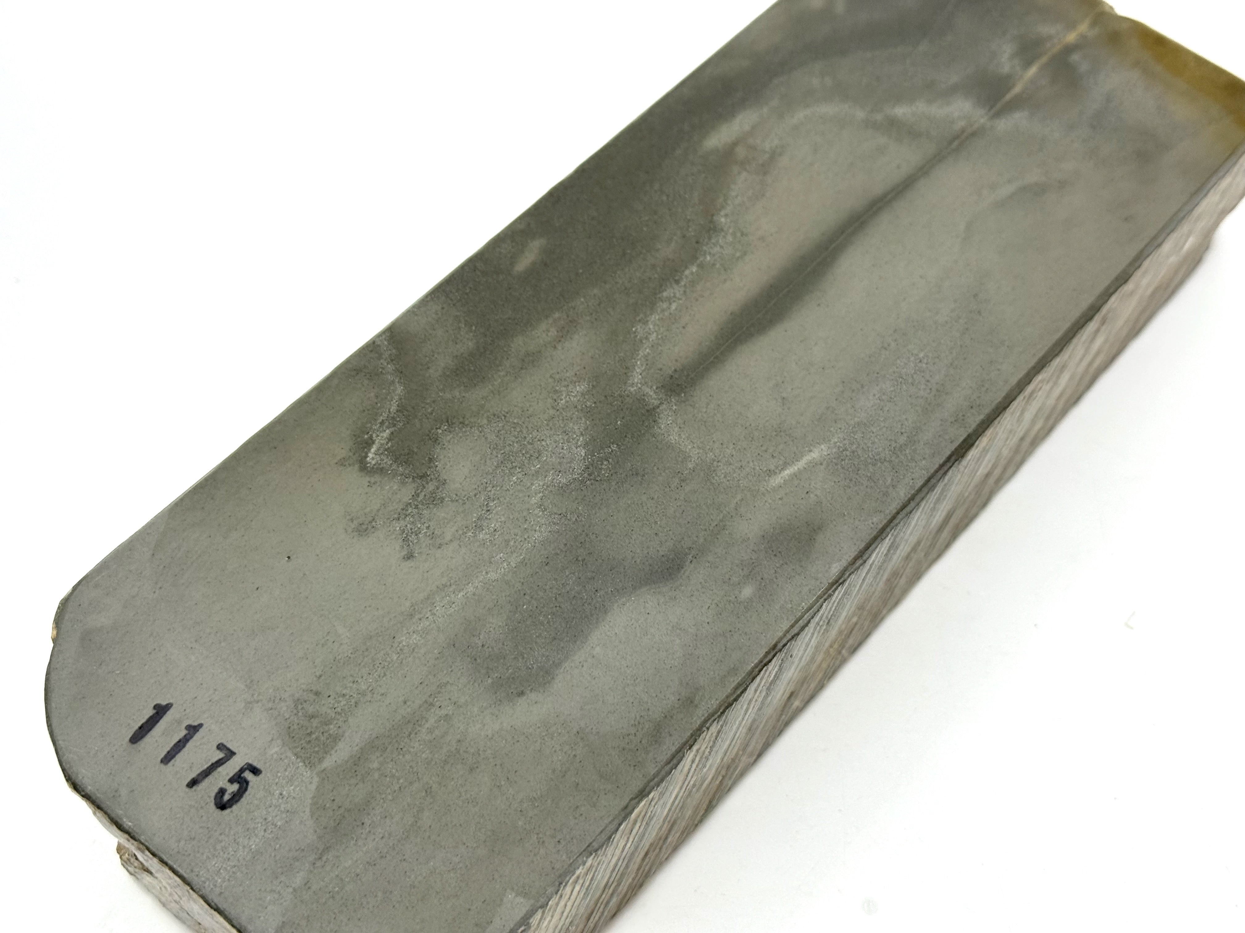Ozuku Kuro Karasu Vintage Japanese Natural Finishing Whetstone