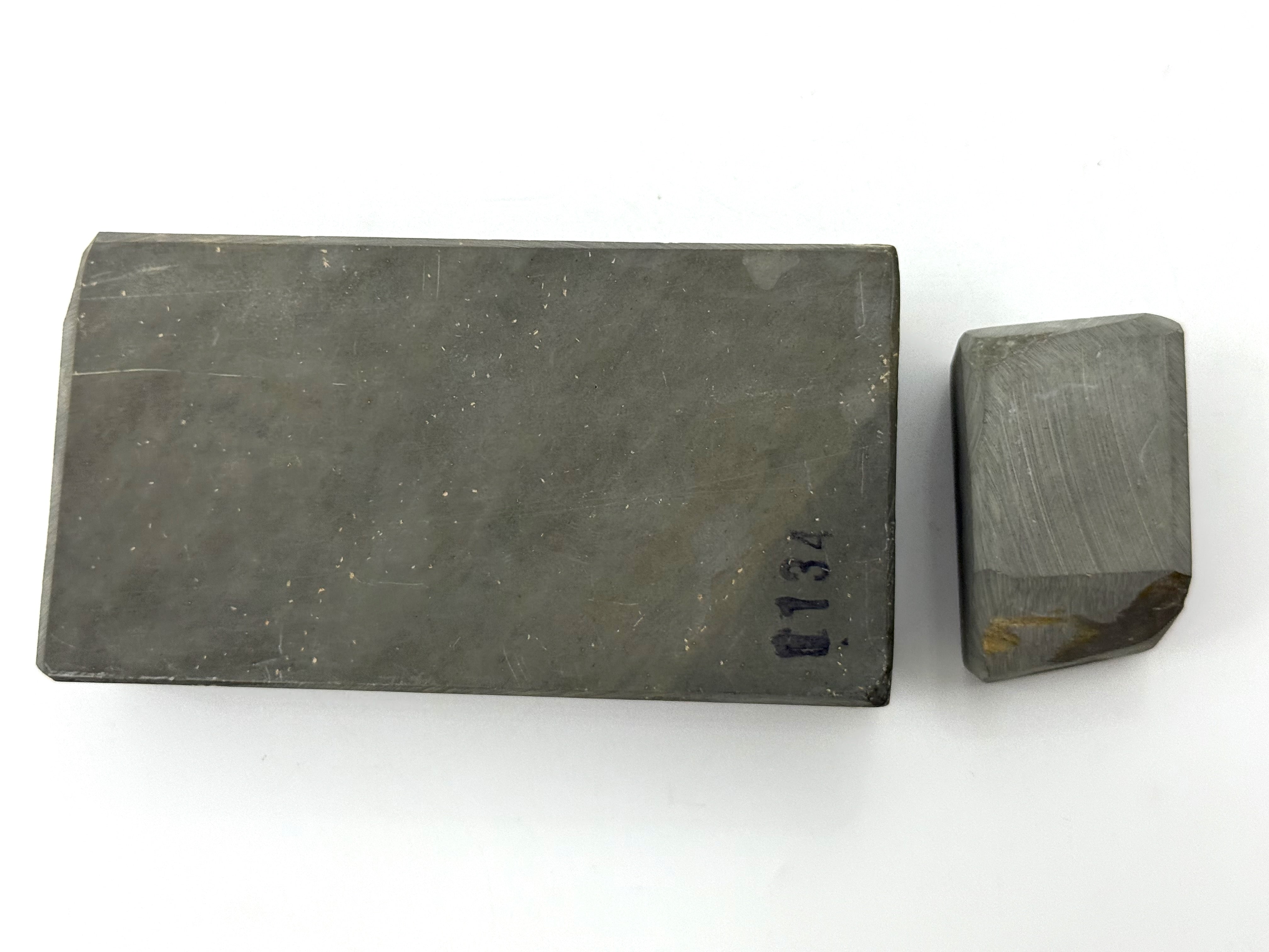 Ozuku Asagi Vintage Hand Sawn Japanese Natural Finishing Whetstone with Tomo Nagura