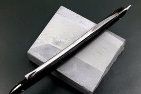 Joseph Warner Hecla Works 11/16 Blade with Original Horn Scales - Fully Restored Sheffield Straight Razor - Shave Ready