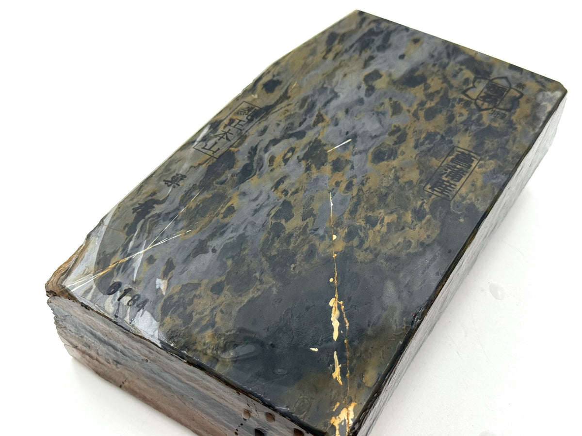 Shobudani Karasu Suita Extra Large Japanese Natural Whetstone
