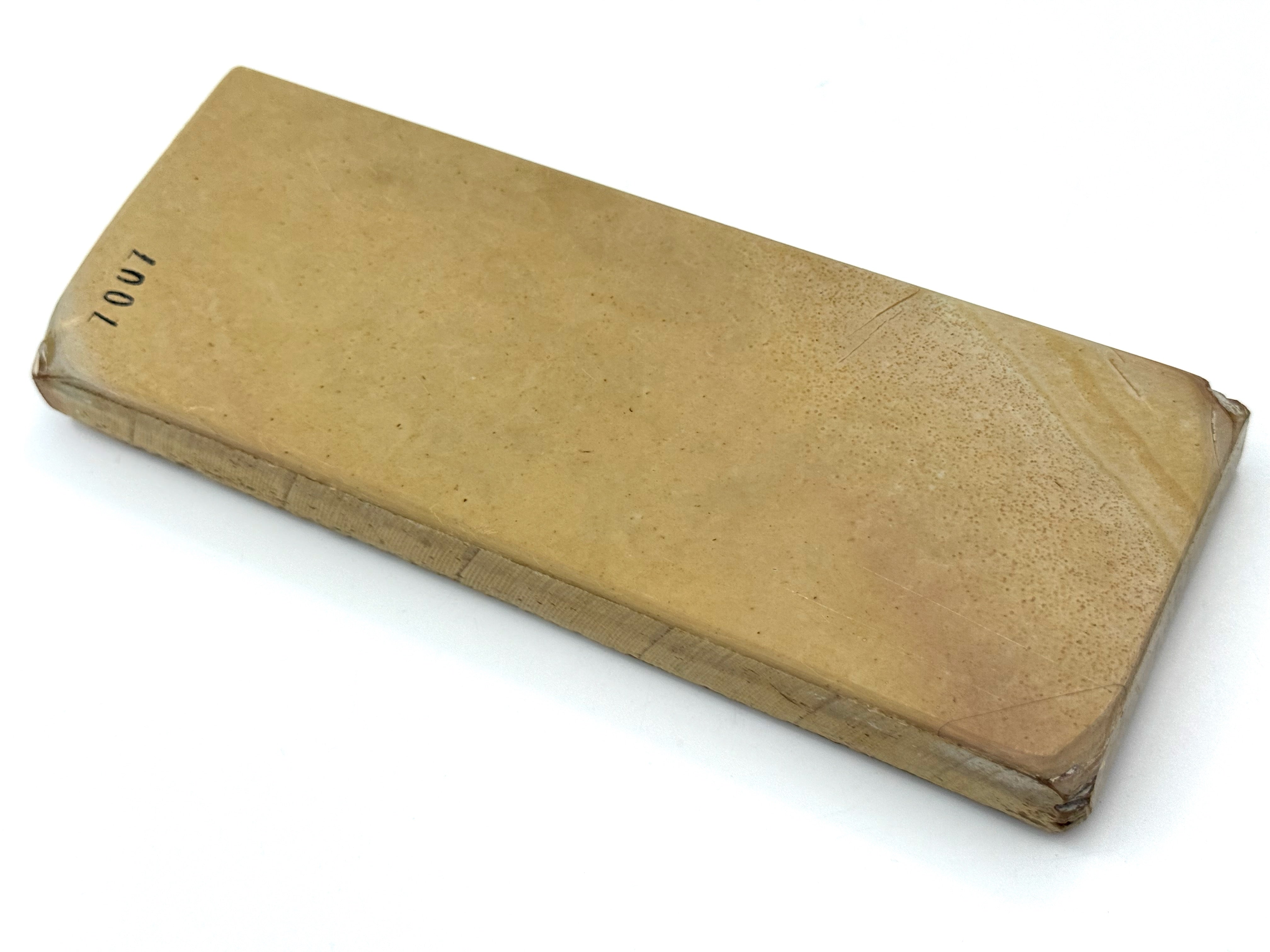 Nakayama Hon Tomae Kiita Iromono Nashiji 40' Japanese Natural Finishing Whetstone