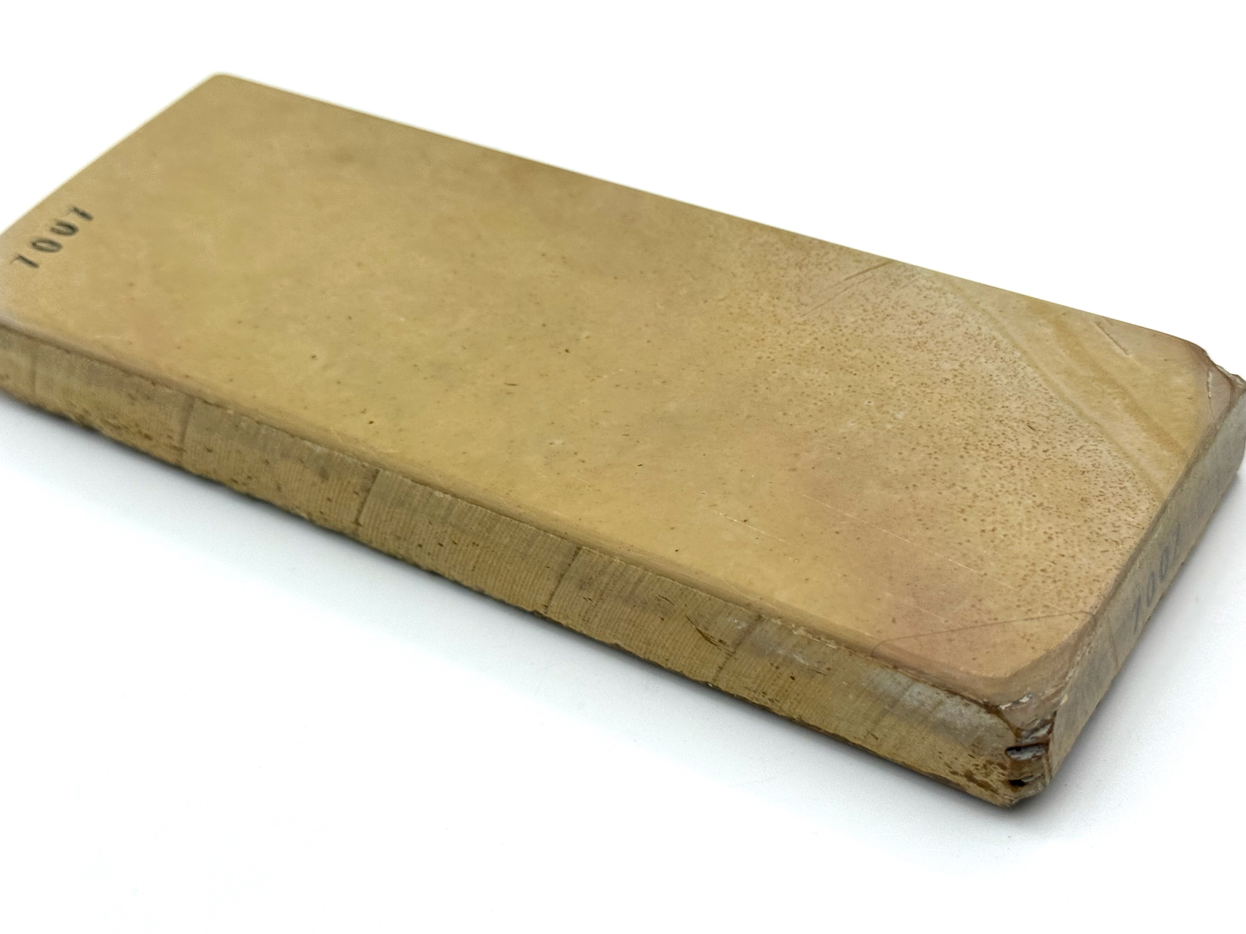 Nakayama Hon Tomae Kiita Iromono Nashiji 40' Japanese Natural Finishing Whetstone