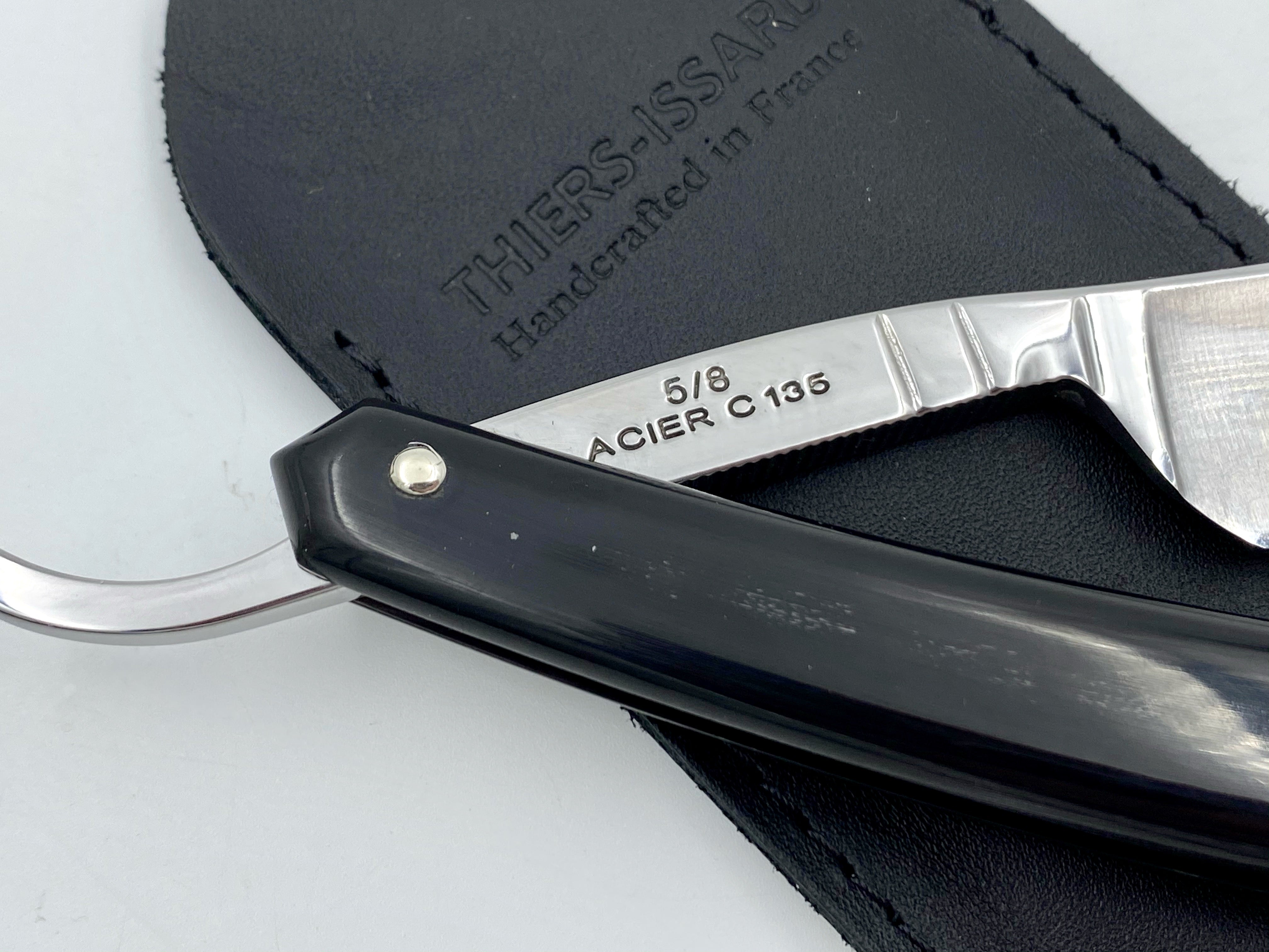 Thiers Issard 5/8 "Medaille d'or Alger" Etch - Black Horn Scales - Singing Straight Razor