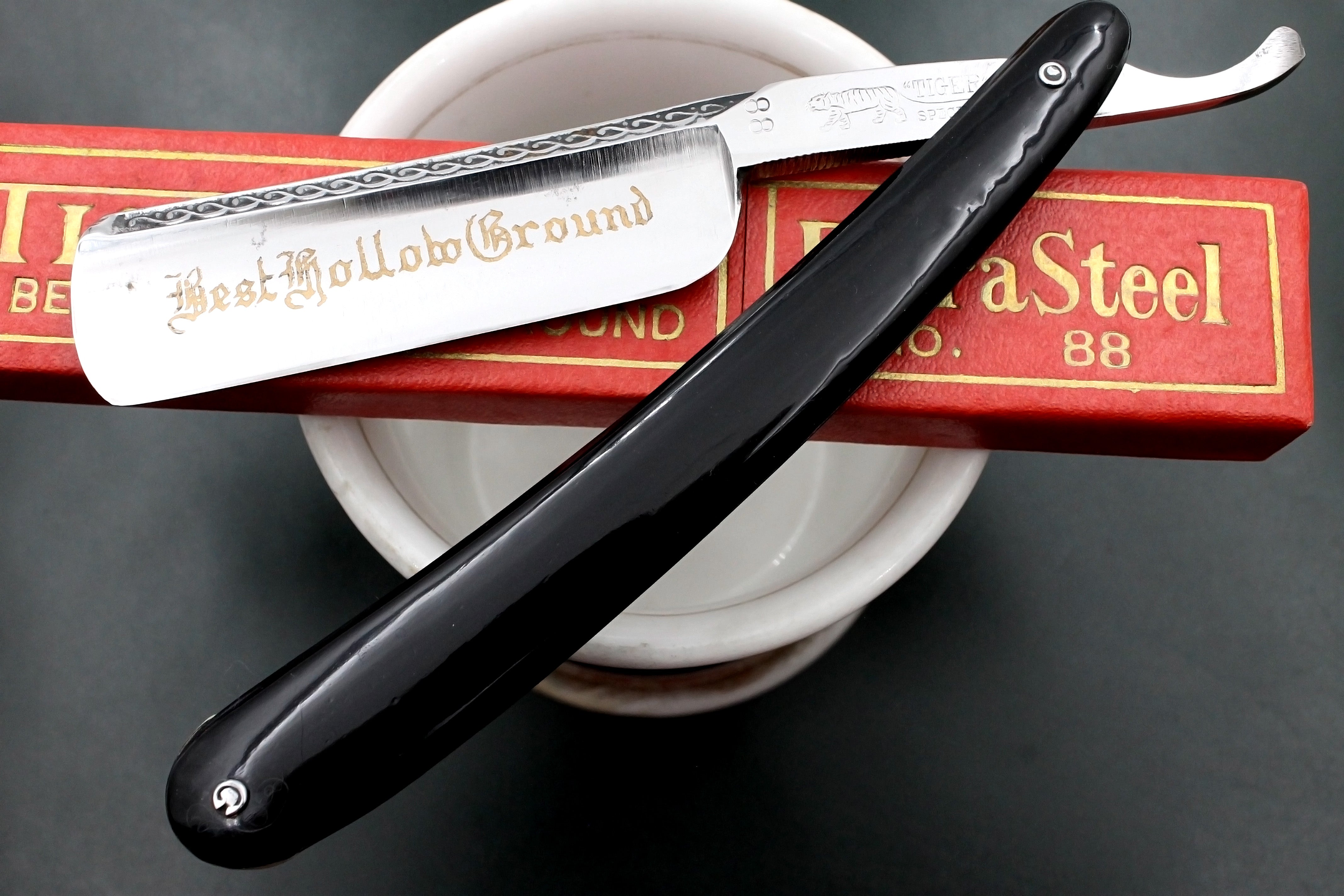 Vintage Straight Razors | Old Fashioned Razor | Vintage Shaving Razors