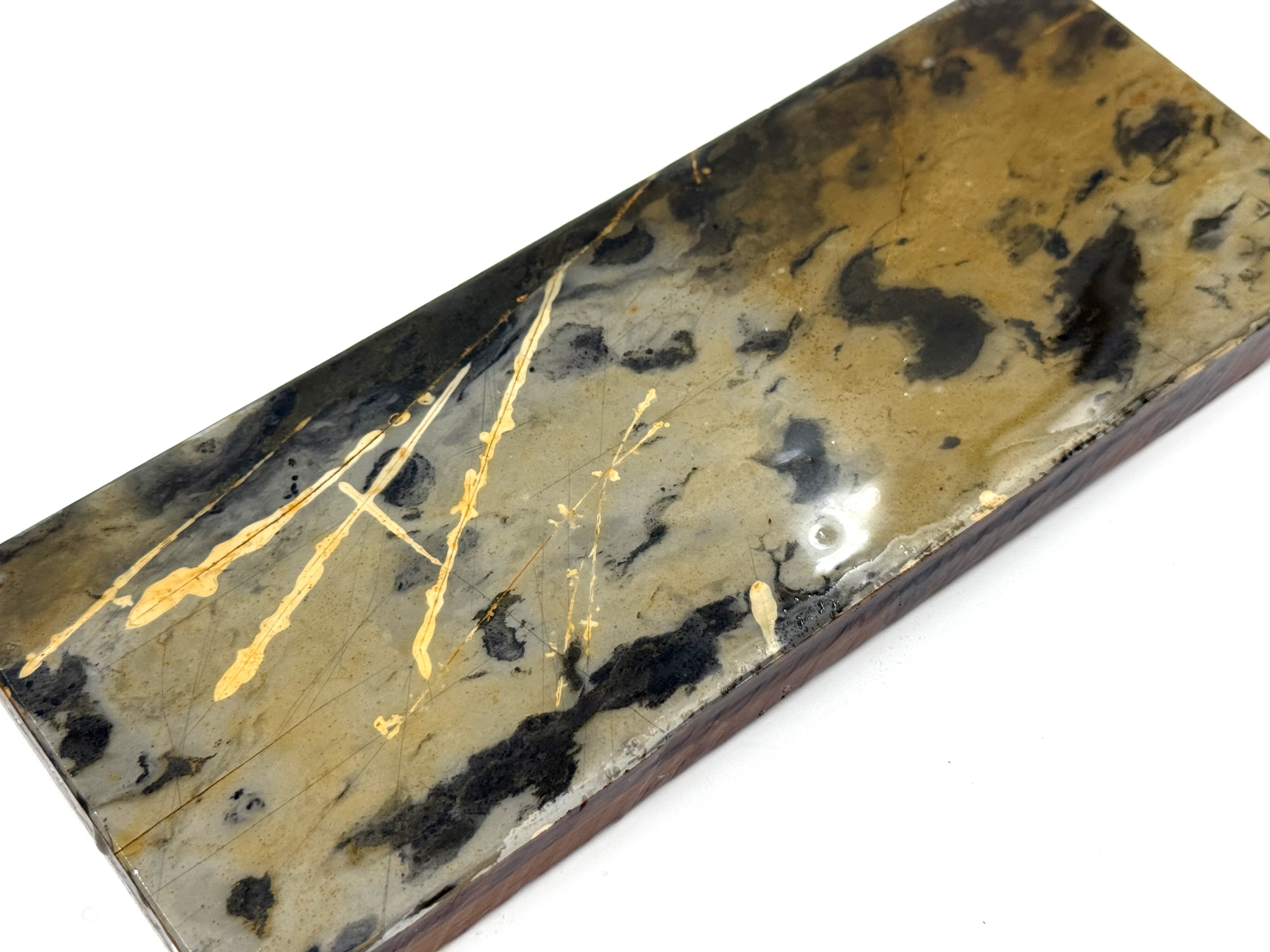 Aiiwatani Aisa Karasu Japanese Natural Finishing Whetstone