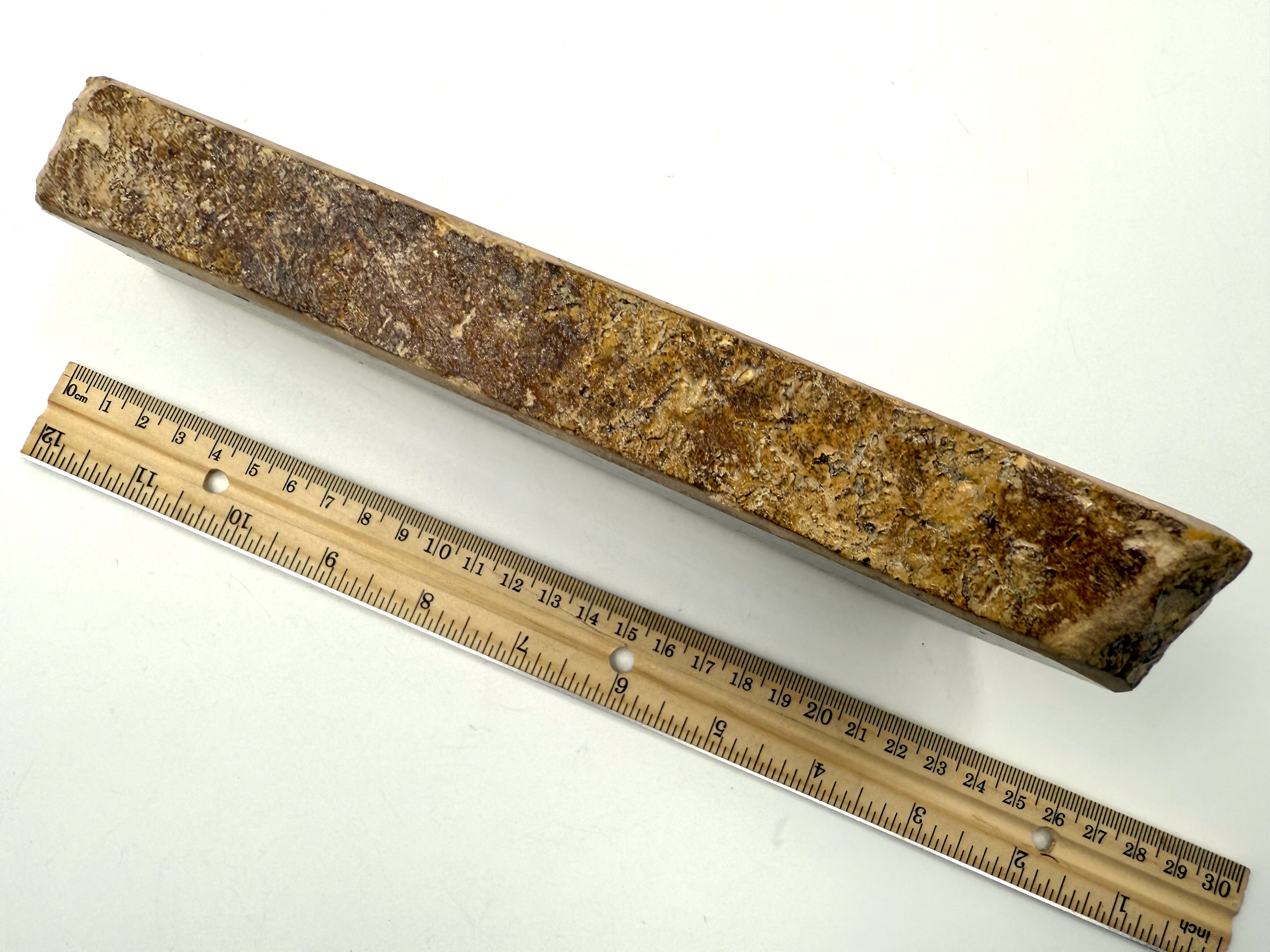 Iyoto Ko Kuro Aka (Small Black and Red) Medium Grit Japanese Natural Whetstone