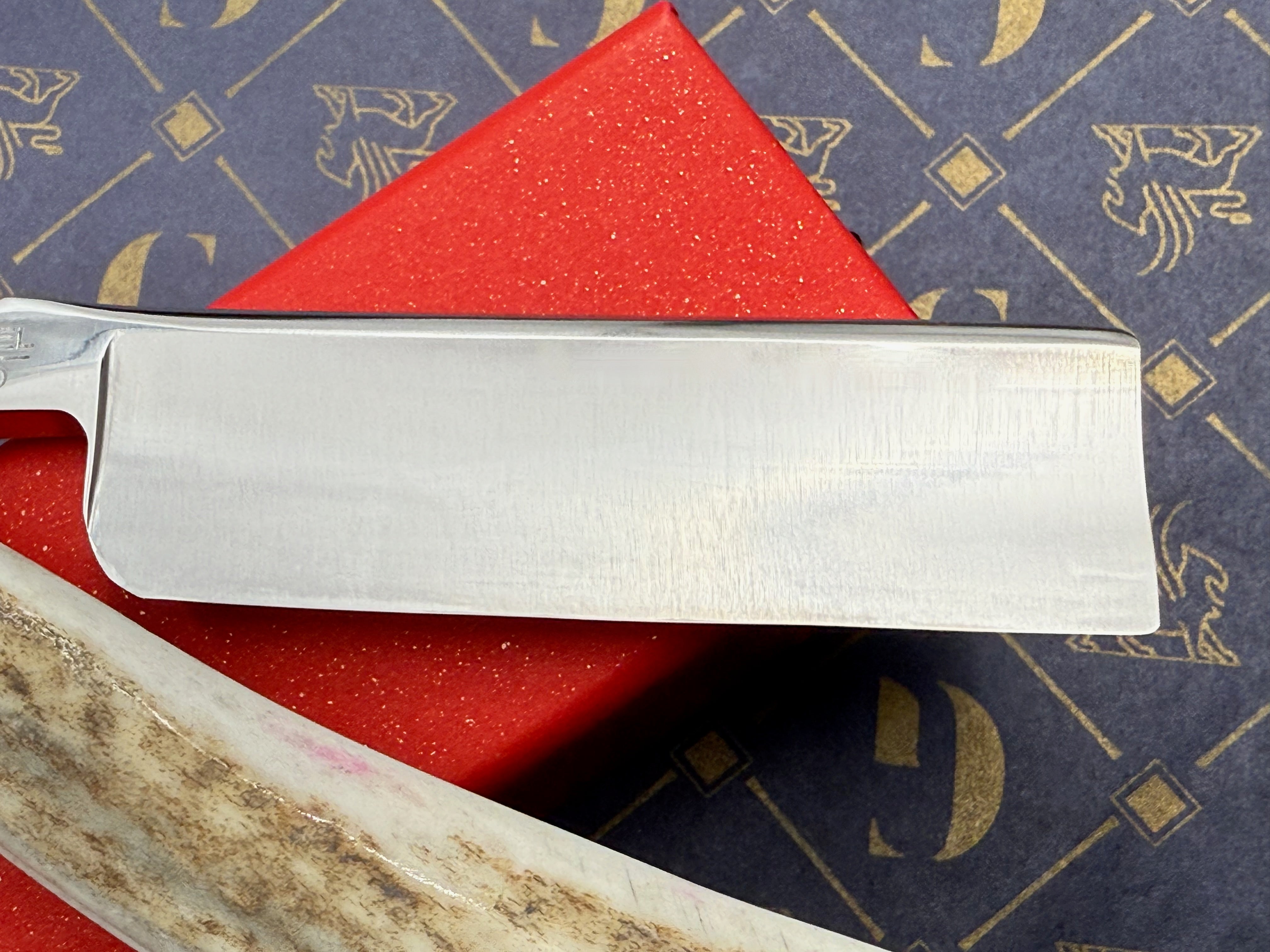 Griffith 15/16 Stainless Steel Full Hollow Blade - Elk Antler Scales Artisan Straight Razor