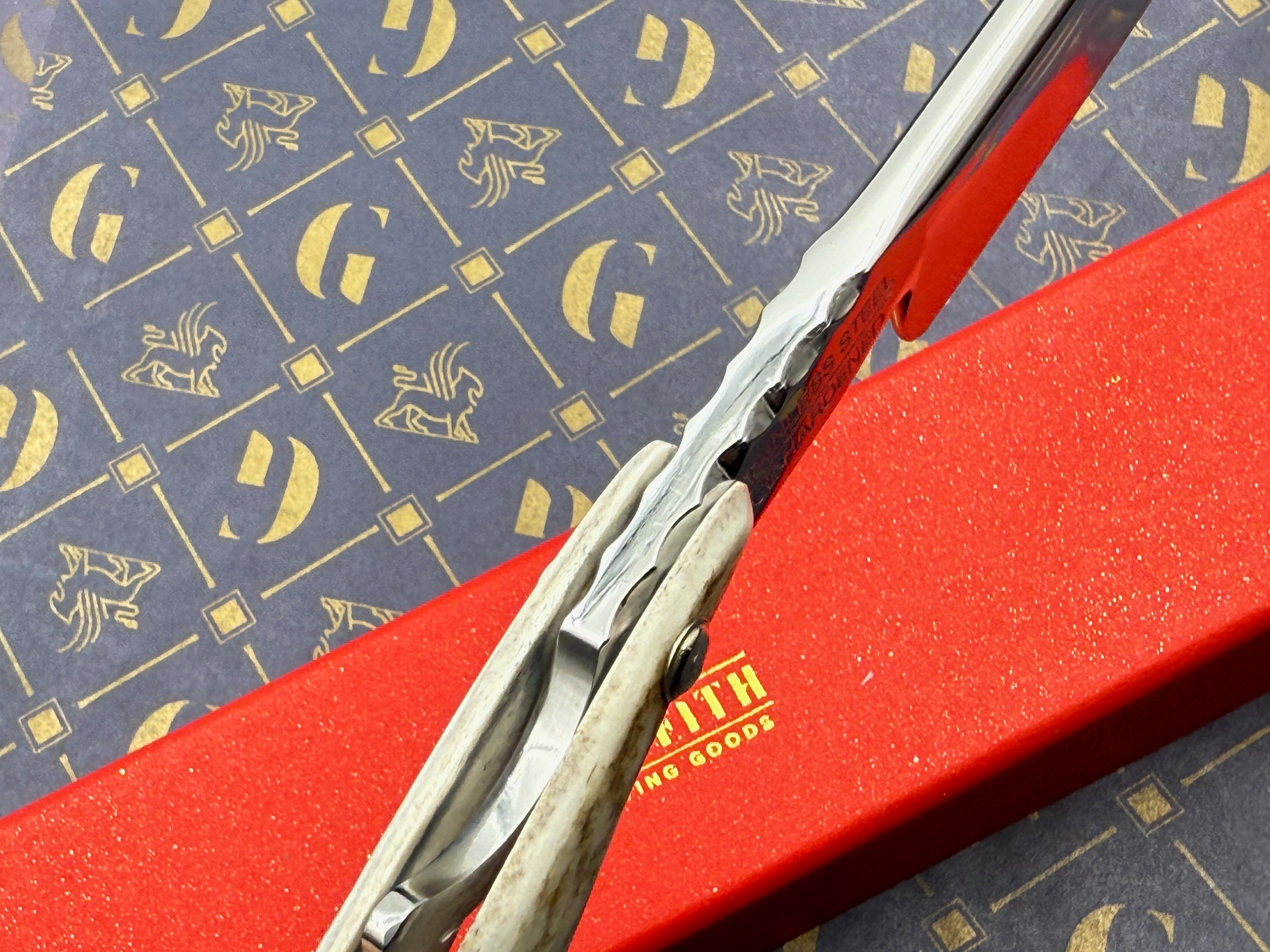 Griffith 15/16 Stainless Steel Full Hollow Blade - Elk Antler Scales Artisan Straight Razor