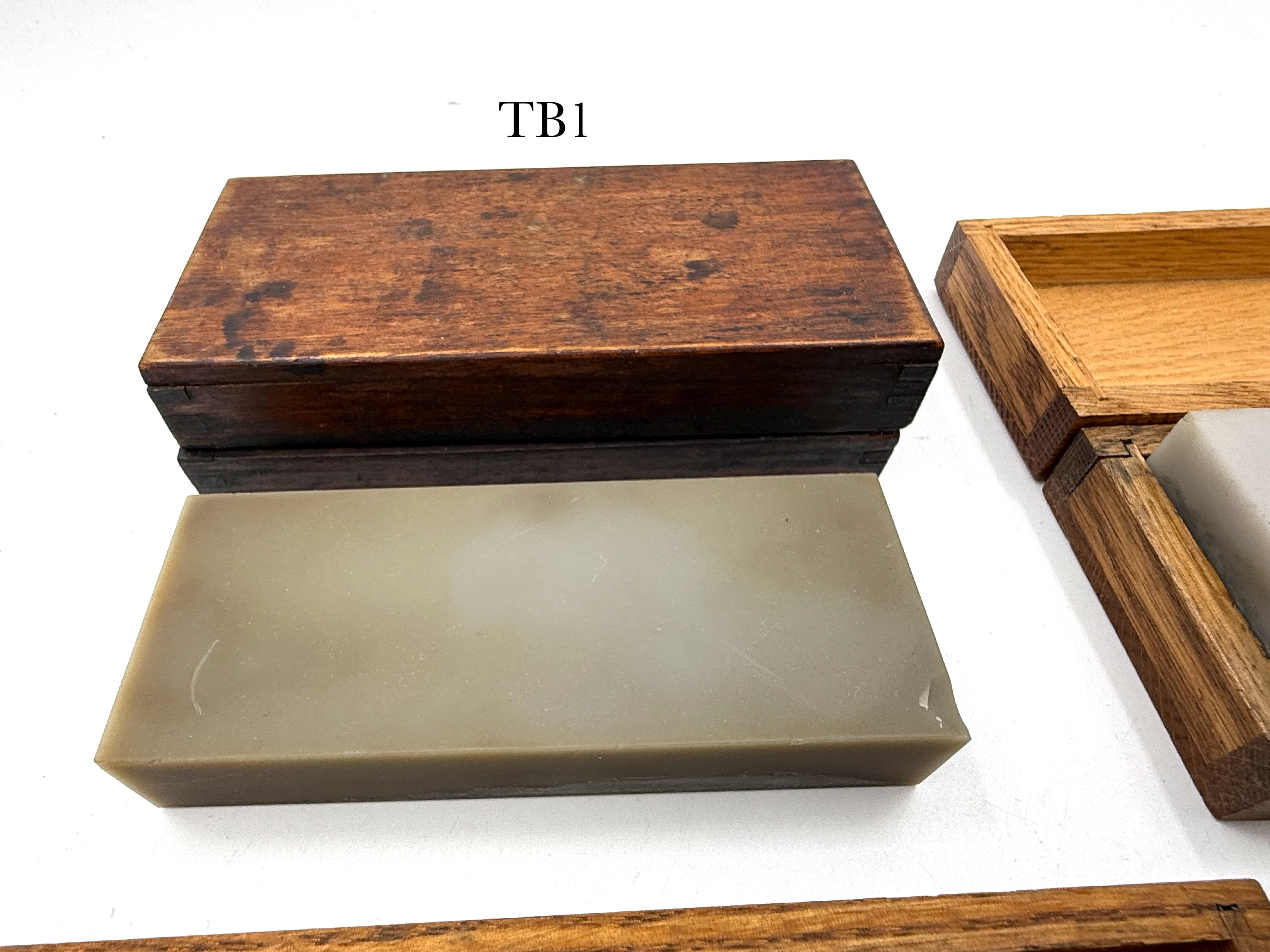 Hard Translucent Arkansas - Vintage Boxed Collectable Oilstones / Sharpening Stones