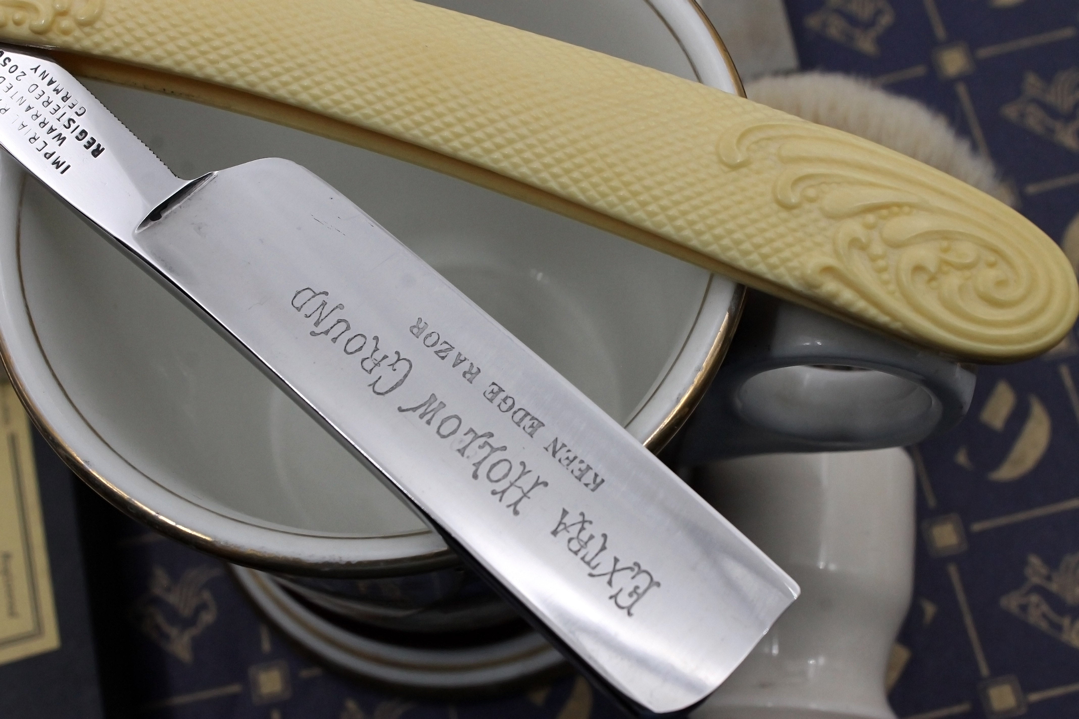 Vintage Straight Razors | Old Fashioned Razor | Vintage Shaving Razors