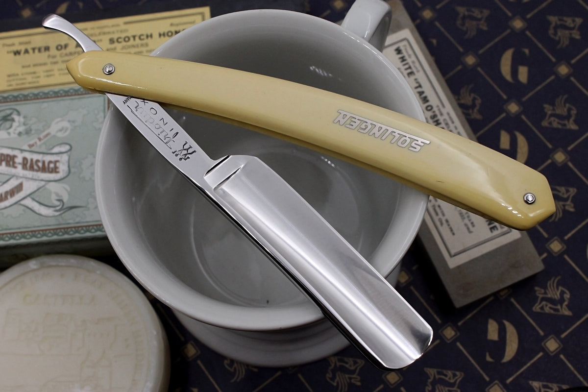 Vintage Straight Razors | Old Fashioned Razor | Vintage Shaving Razors ...