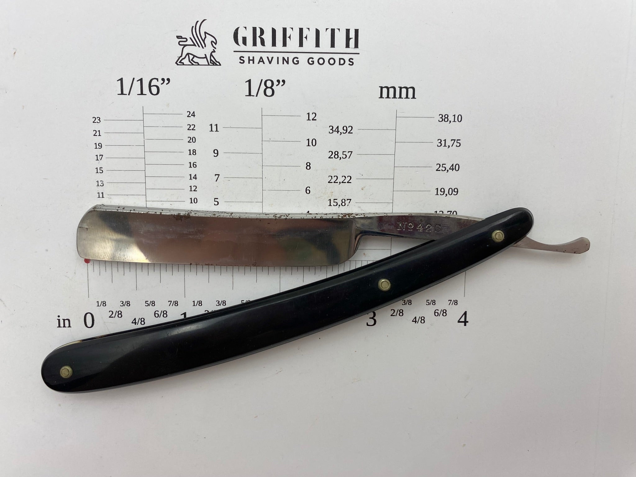 Vintage No.42S Eskilstuna Sweden Razor for Restoration