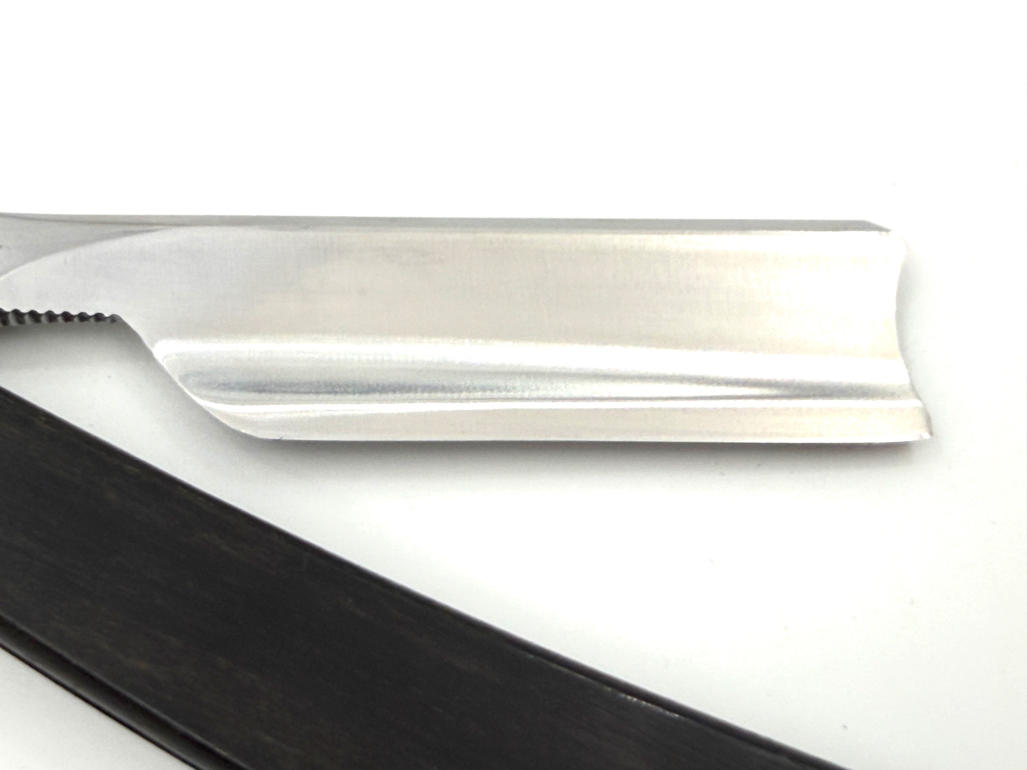 Dovo "Barbarossa" Ebony Handle 5/8 Full Hollow Spanish Tip Solingen Straight Razor