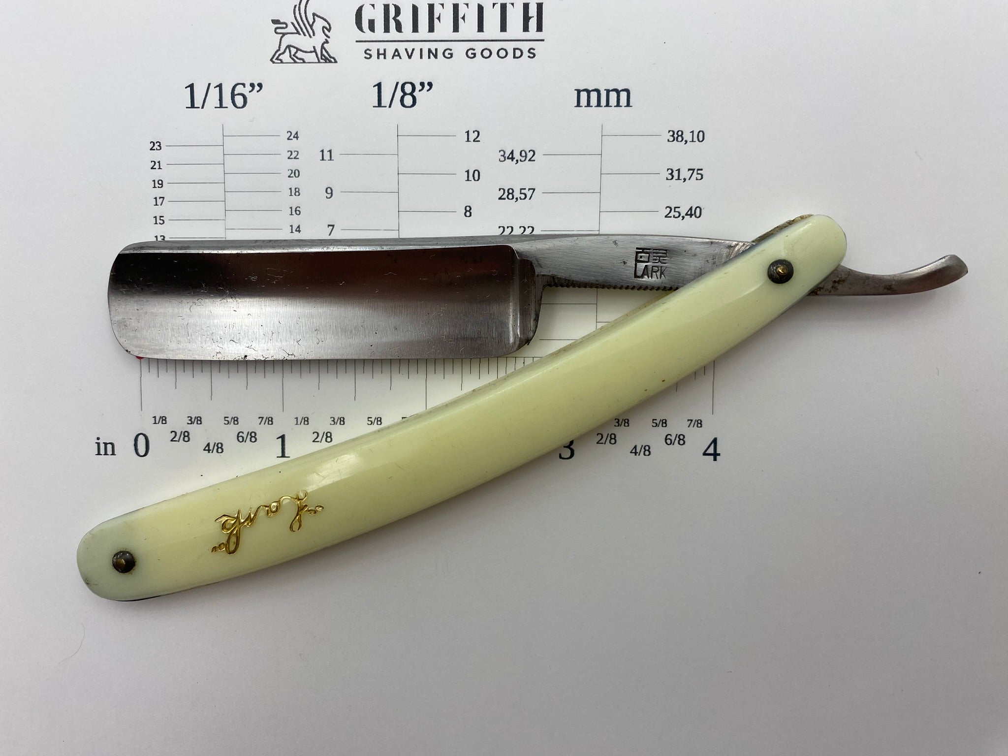 Vintage Lark Chinese Razor for Restoration