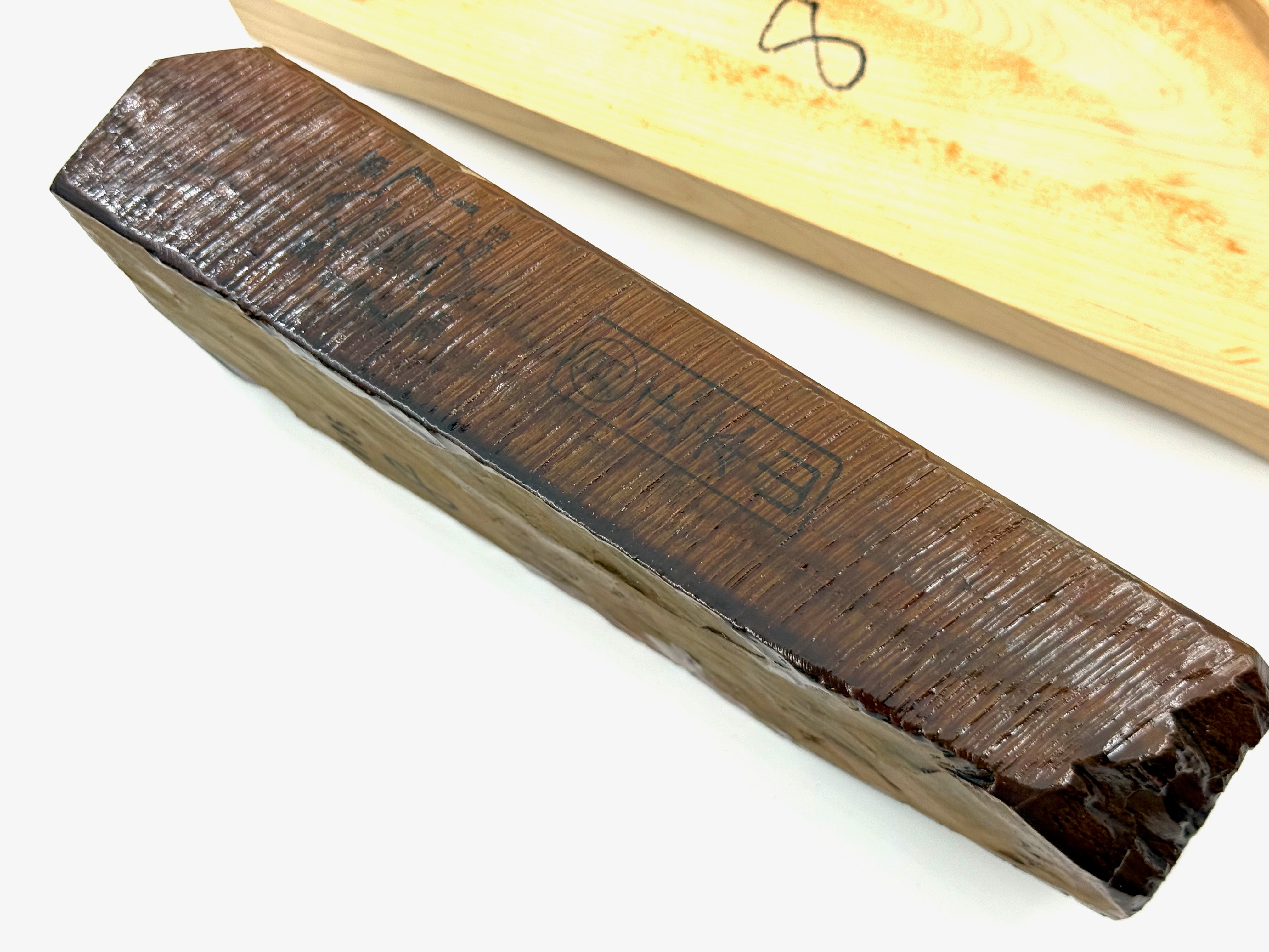 Tsukinowa Akapin Karasu Japanese Natural Finishing Whetstone