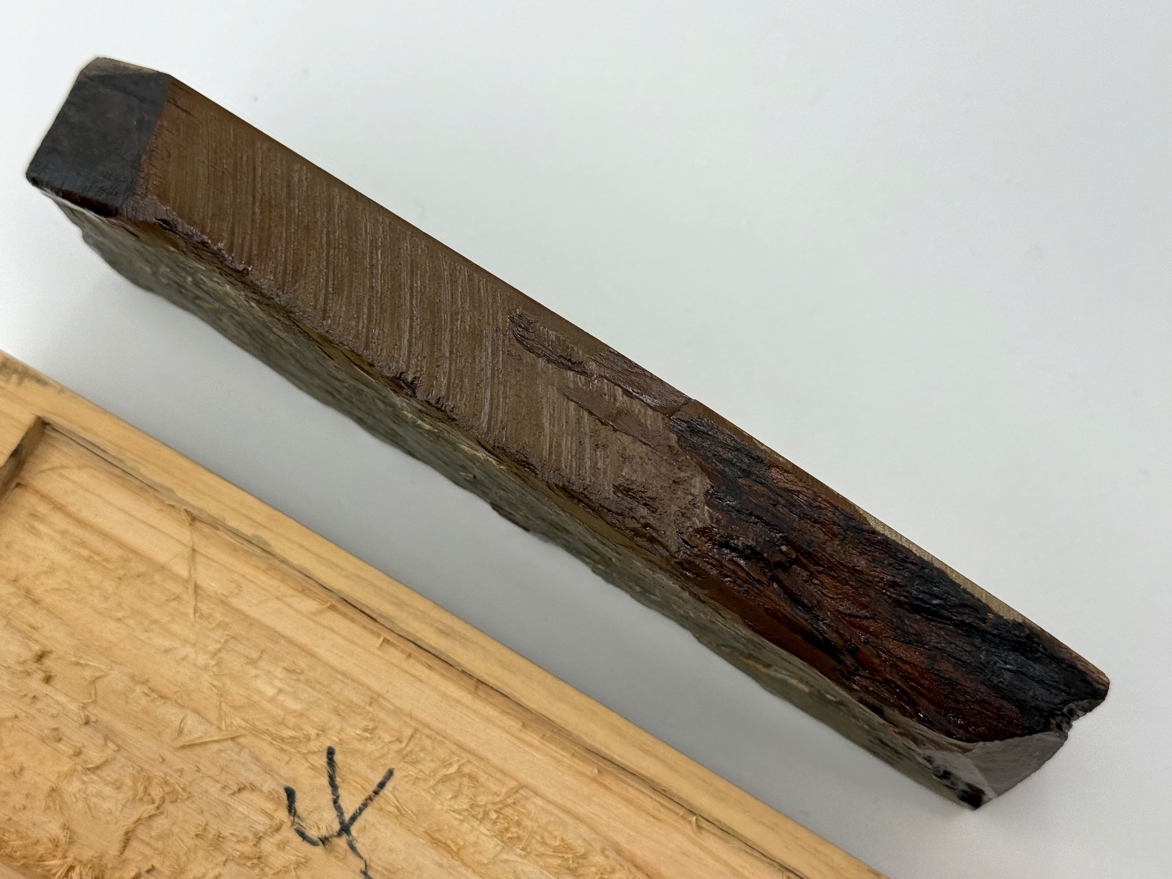 Tsukinowa Akapin Karasu Japanese Natural Finishing Whetstone