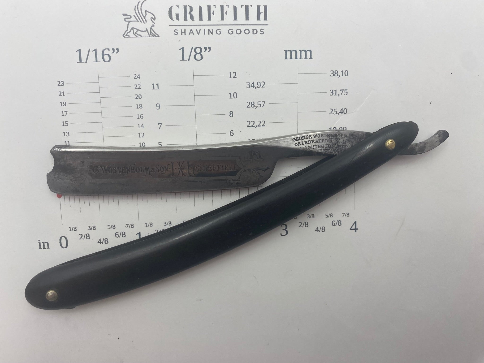 Vintage George Wostenholm Etched Sheffield Razor for Restoration