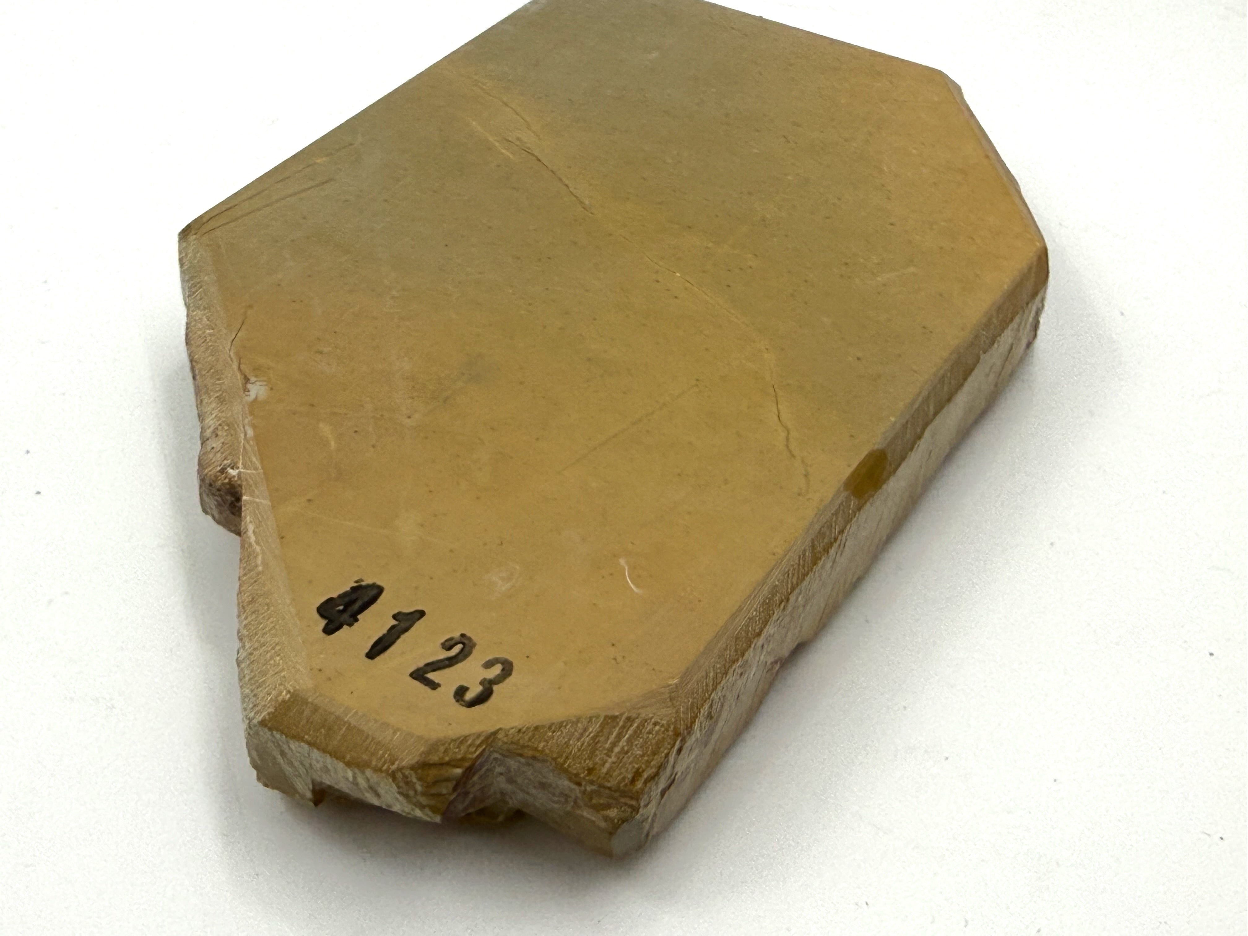 Nakayama kiita Tamagoiro Koppa Japanese Natural Finishing Whetstone