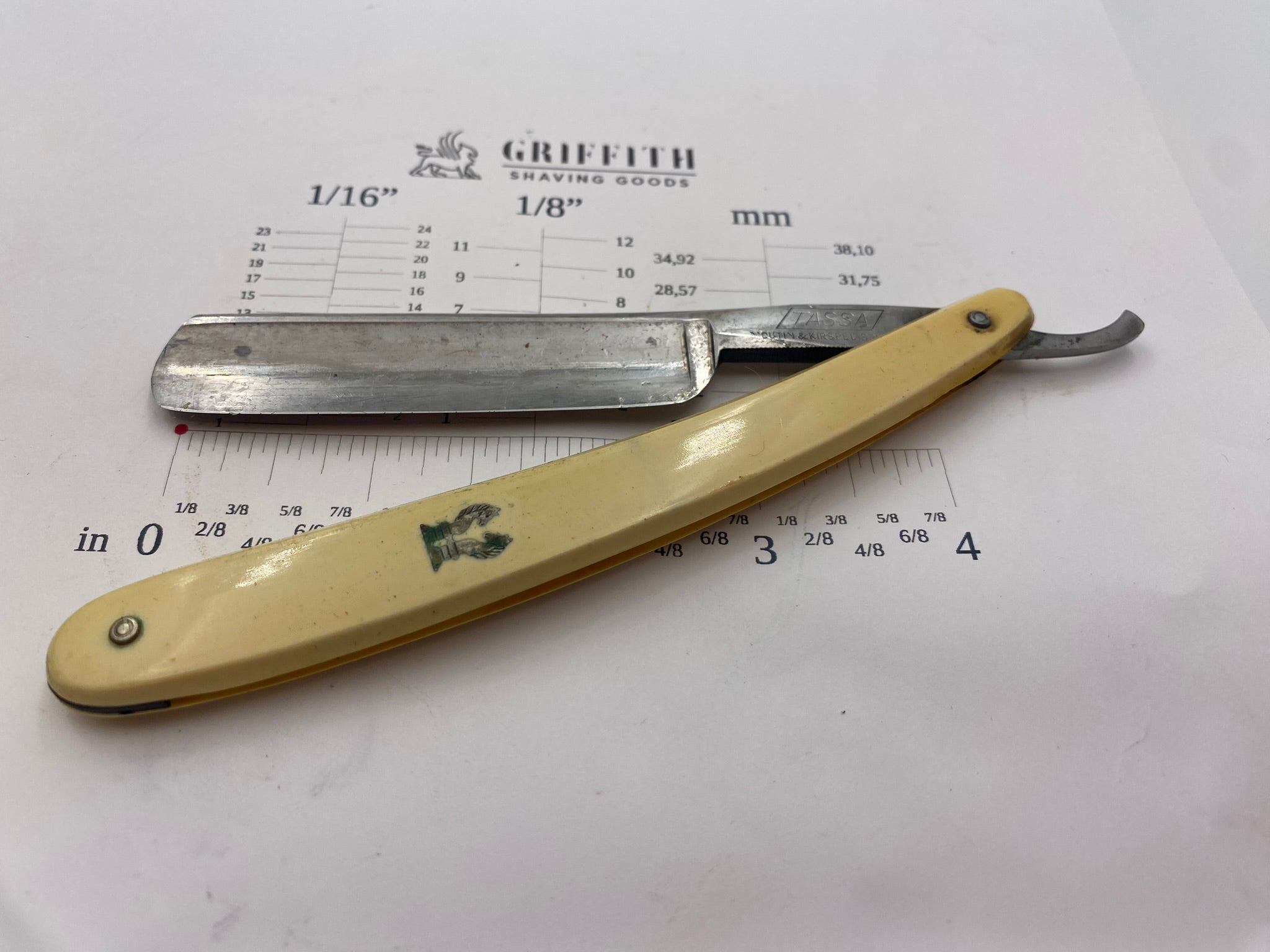 Vintage Tassa Razor for Restoration